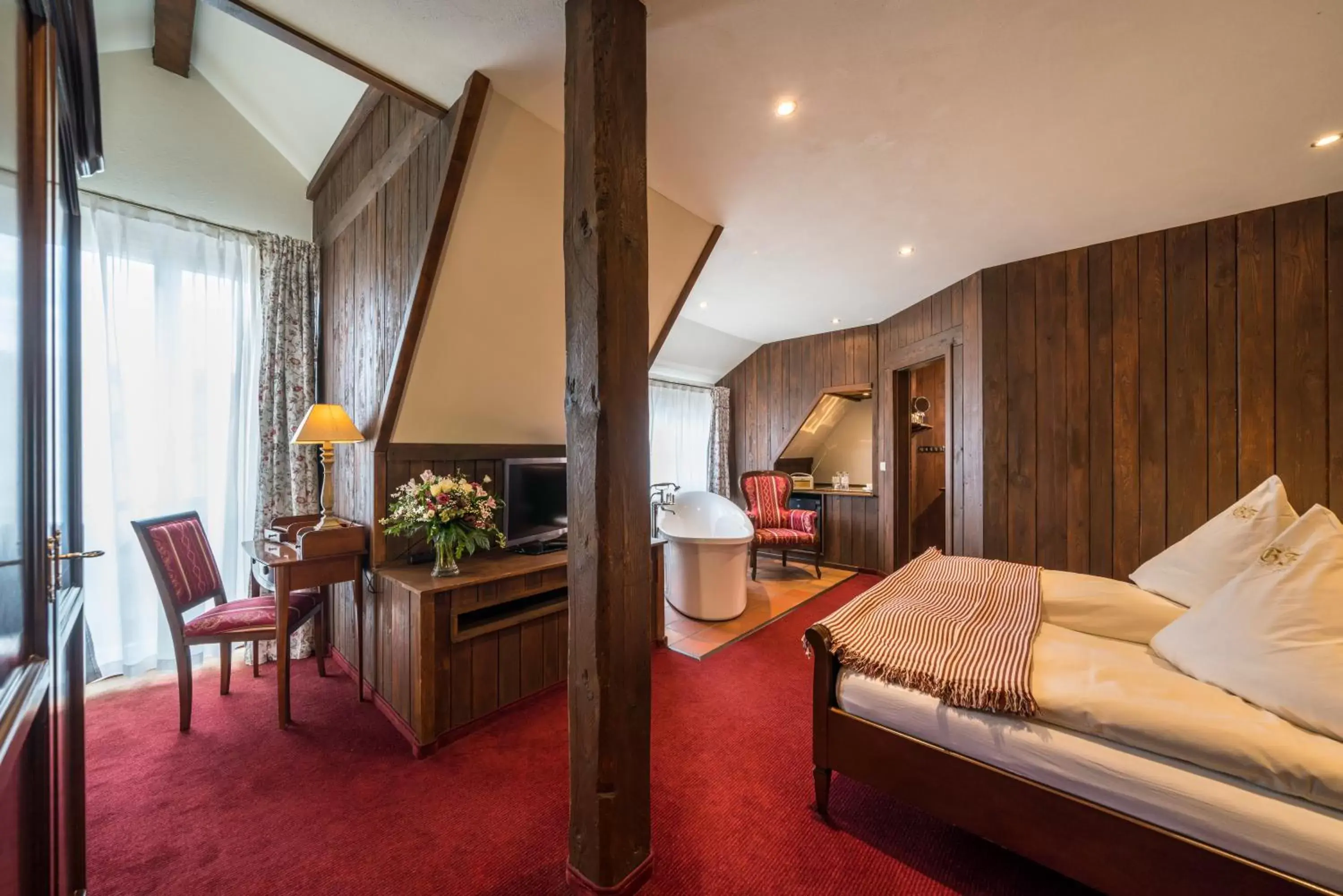 Deluxe Room - single occupancy in Hotel Wellness Goldenes Fass Meißen Deluxe Room - single occupancy in Hotel Wellness Goldenes Fass Meißen