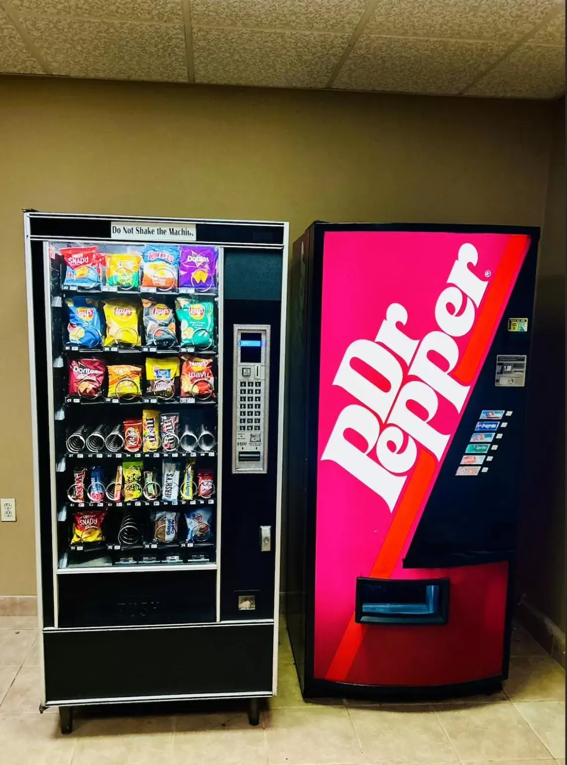 vending machine, Supermarket/Shops in Americas Best Value Inn Kilgore