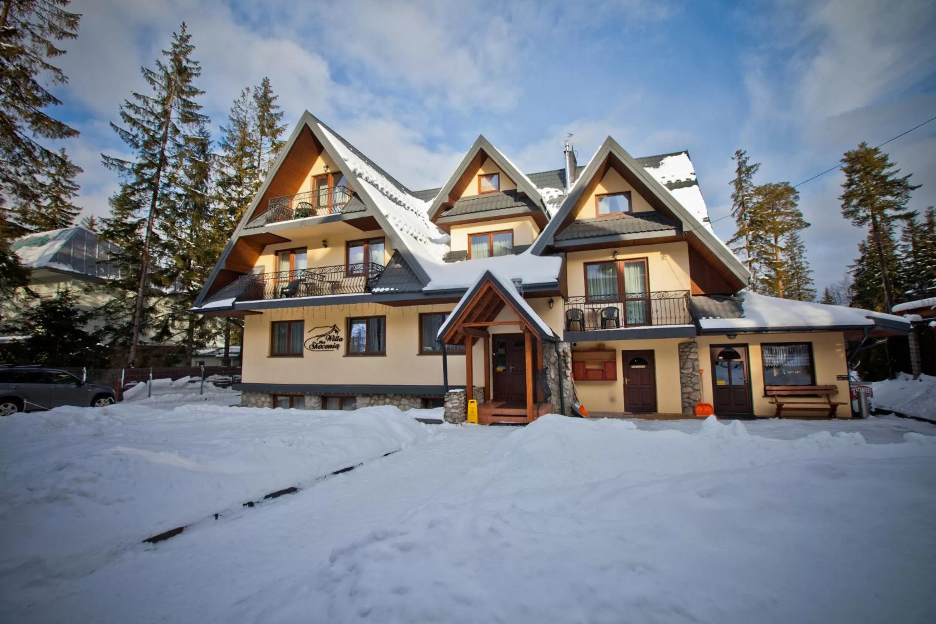 Restaurant/places to eat in Hotel Willa Pod Skocznią