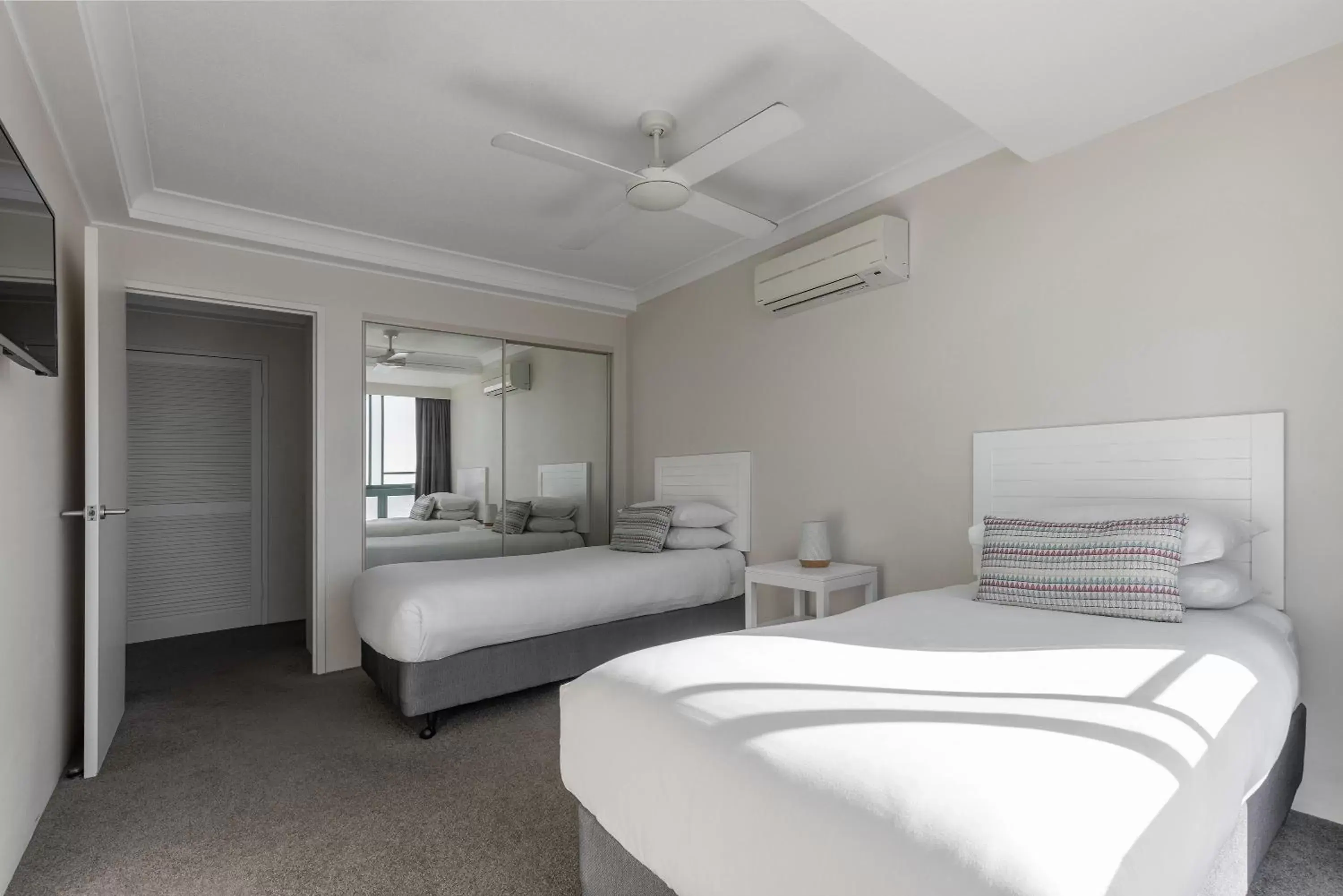 Bedroom, Bed in Mantra Crown Towers