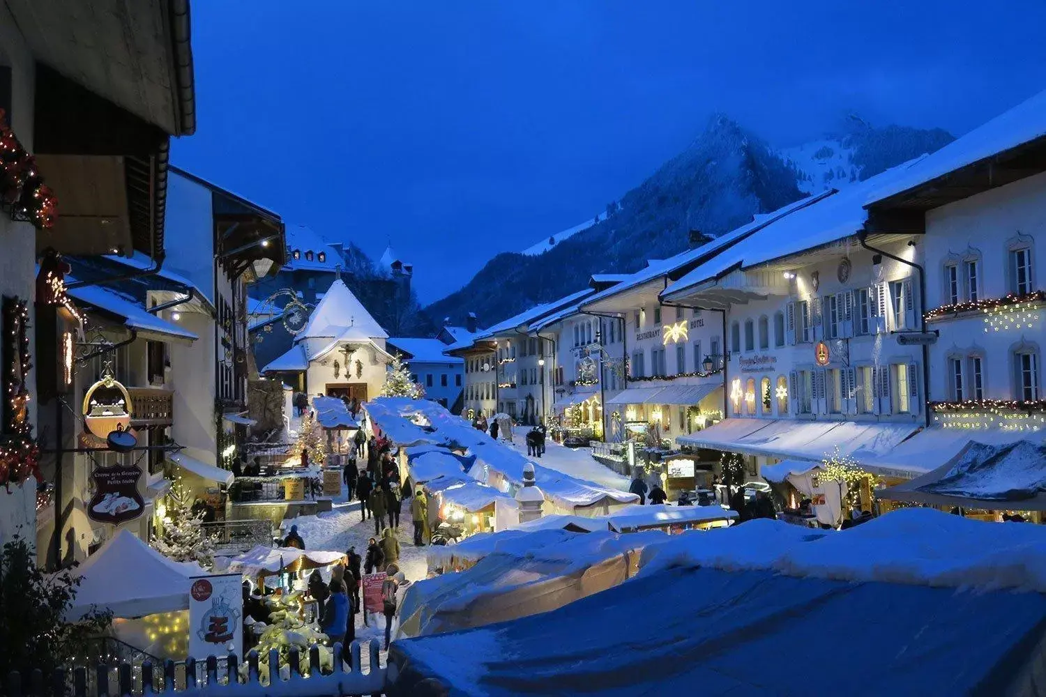 Winter in Hôtel de Ville