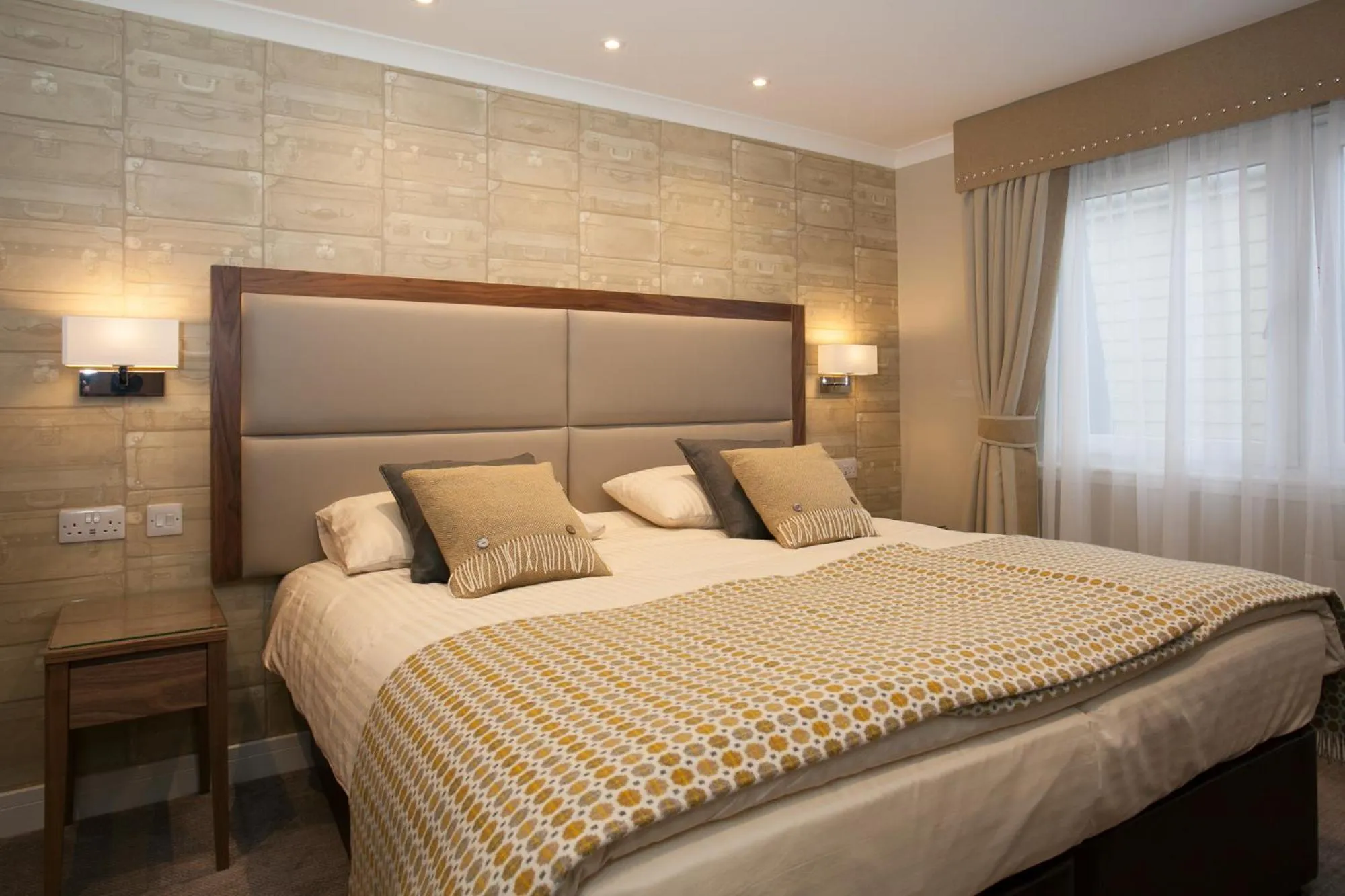 Bed in Cruachan Hotel