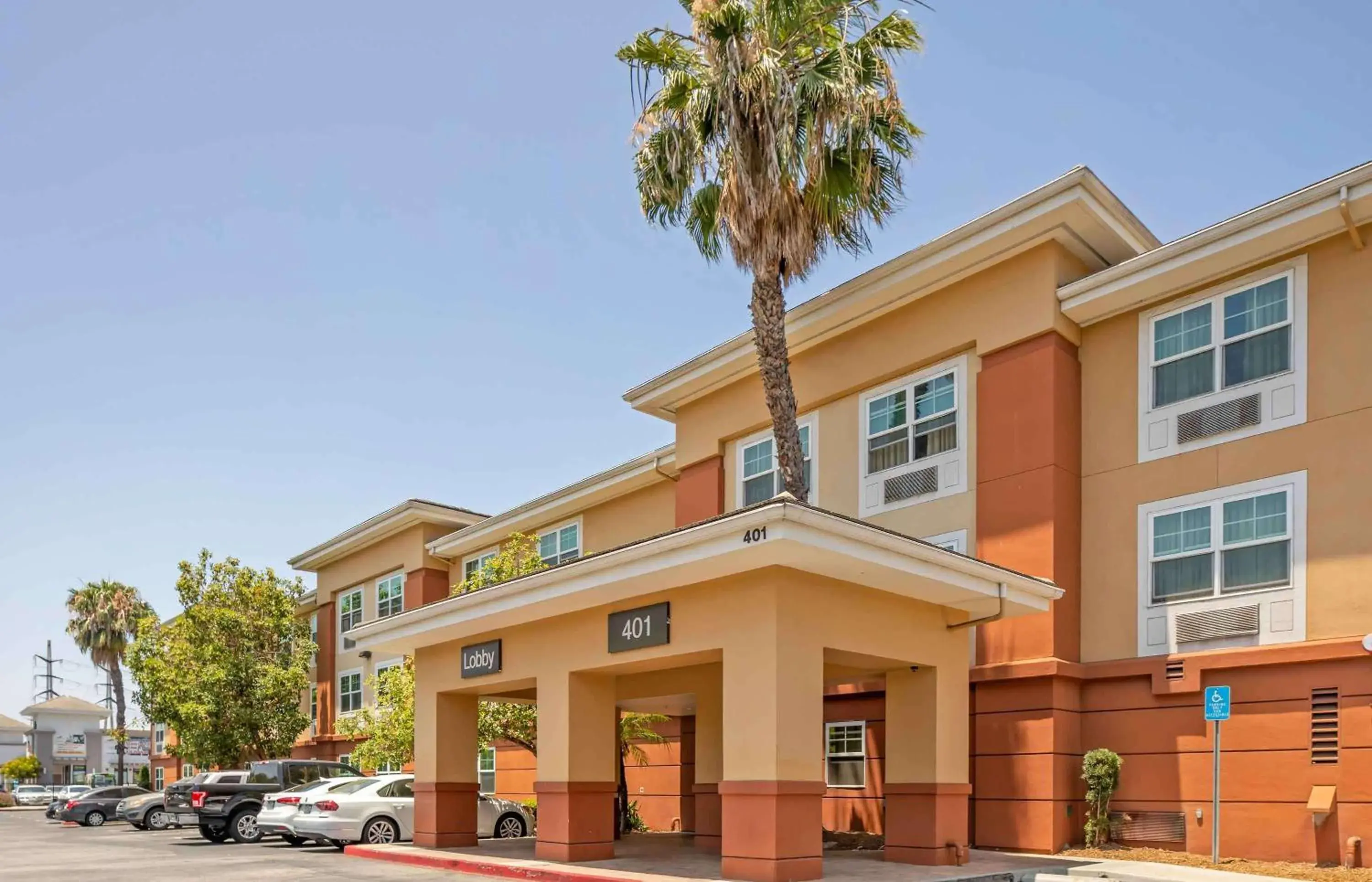 Property Building in Extended Stay America Suites - Los Angeles - Carson