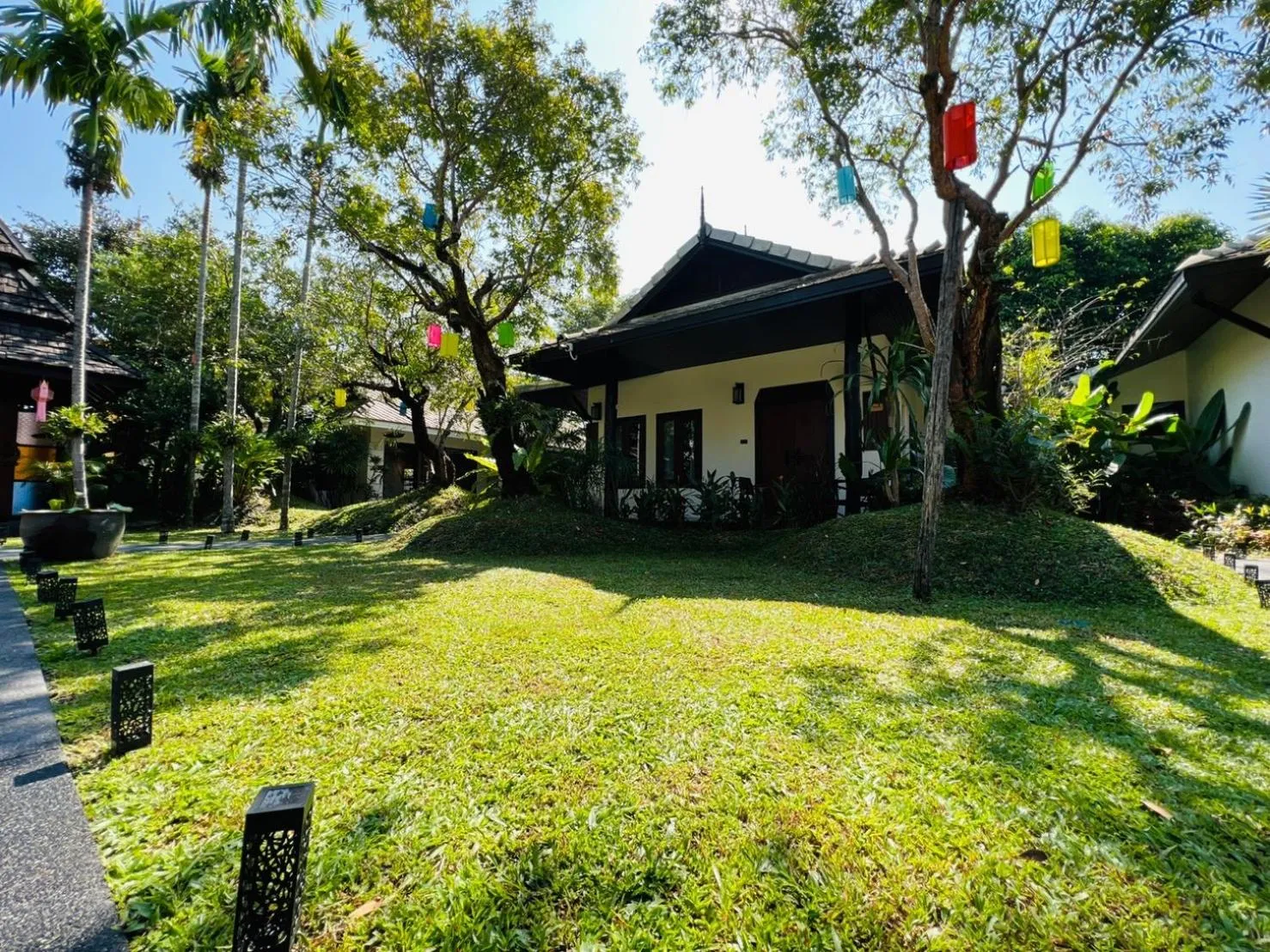 Property building in Na Mantra Resort