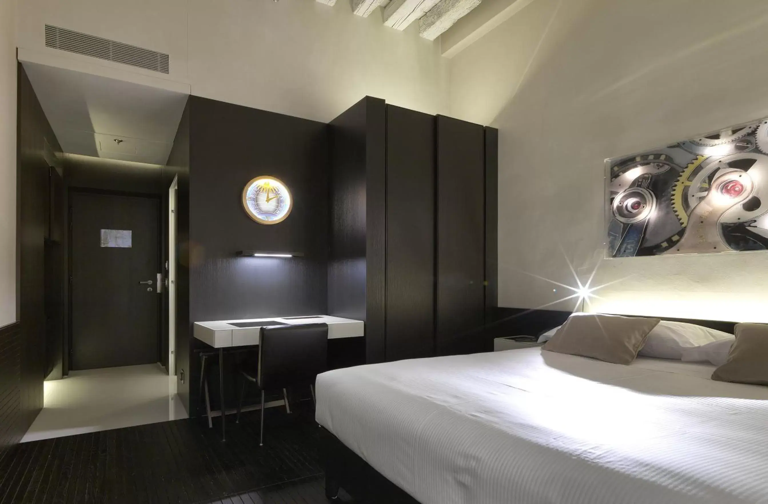 Deluxe Double Room in Hotel L'Orologio - WTB Hotels