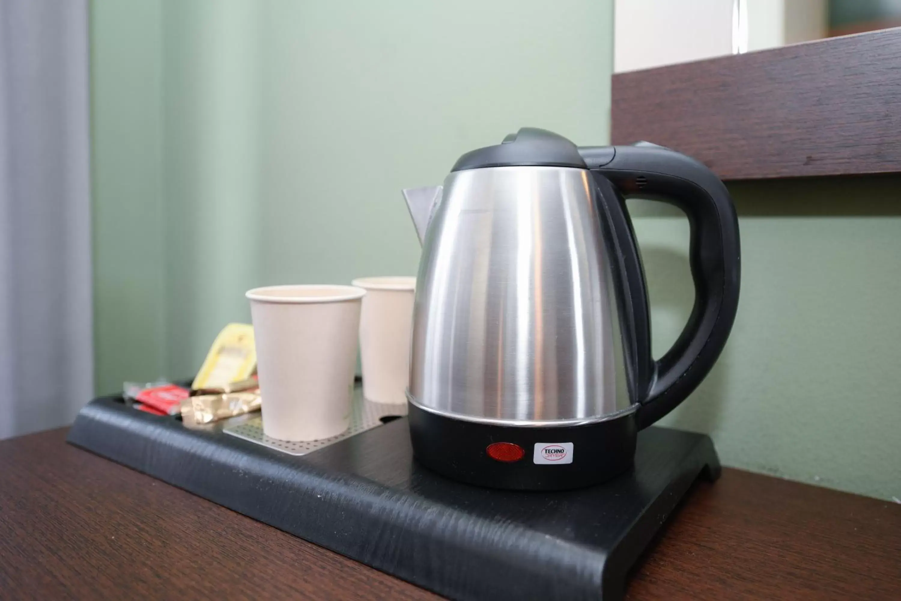 Coffee/tea facilities in Albergo Locanda Primavera