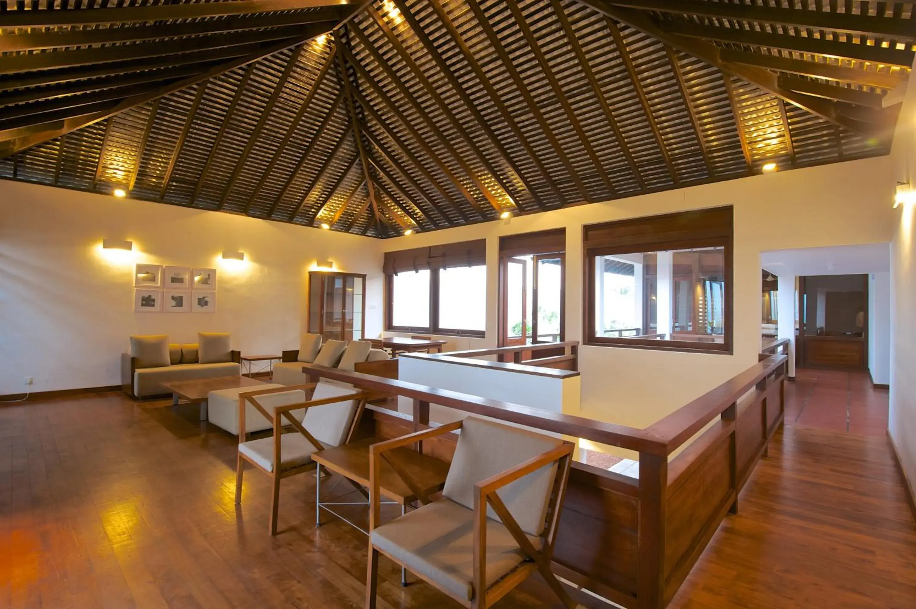 Lounge or bar in Jetwing Thalahena Villas