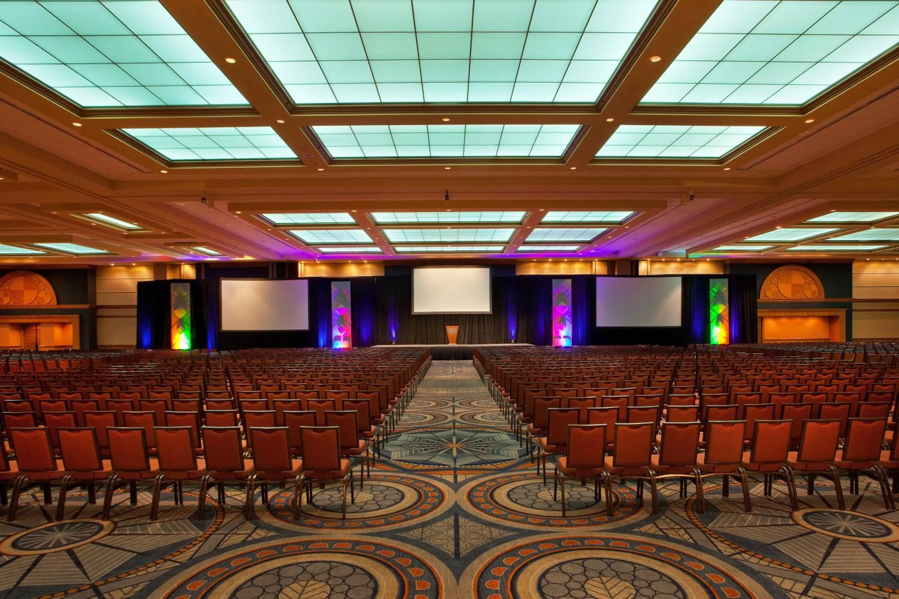 Meeting/conference room in Sheraton Grand Chicago Riverwalk