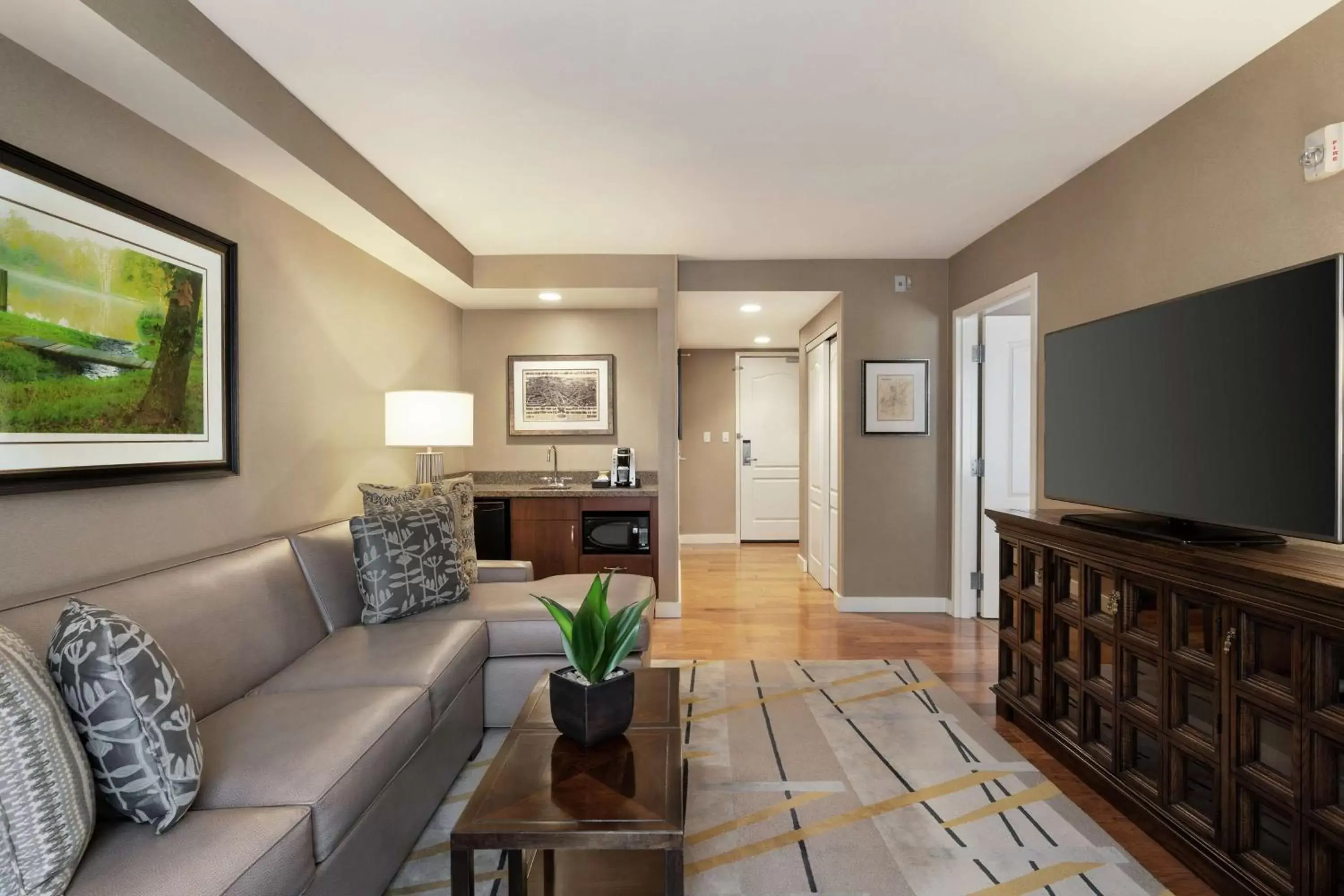 Bedroom, Seating Area in Hilton Garden Inn Wallingford/Meriden