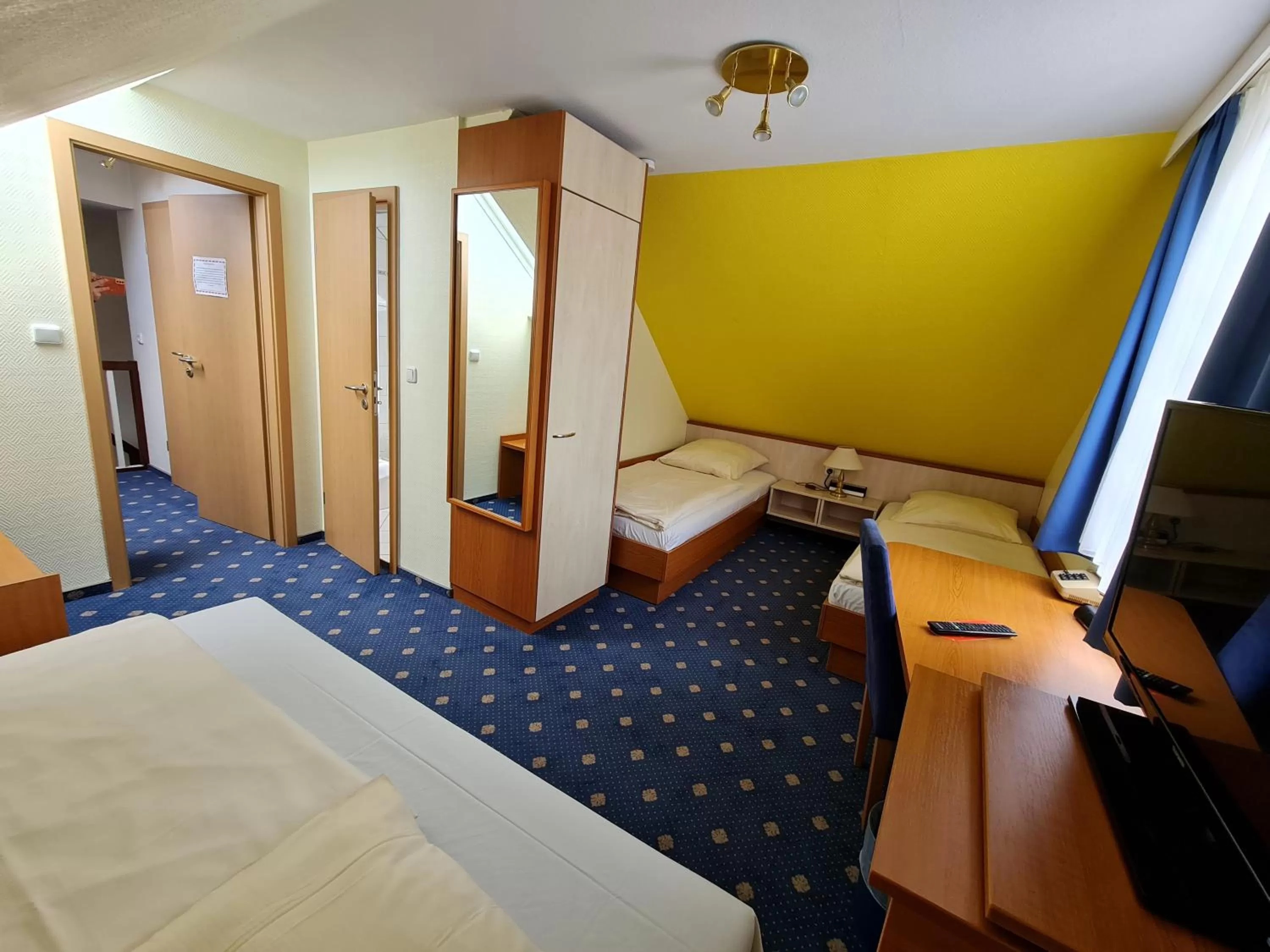 Photo of the whole room, Bed in Hotel Heldt