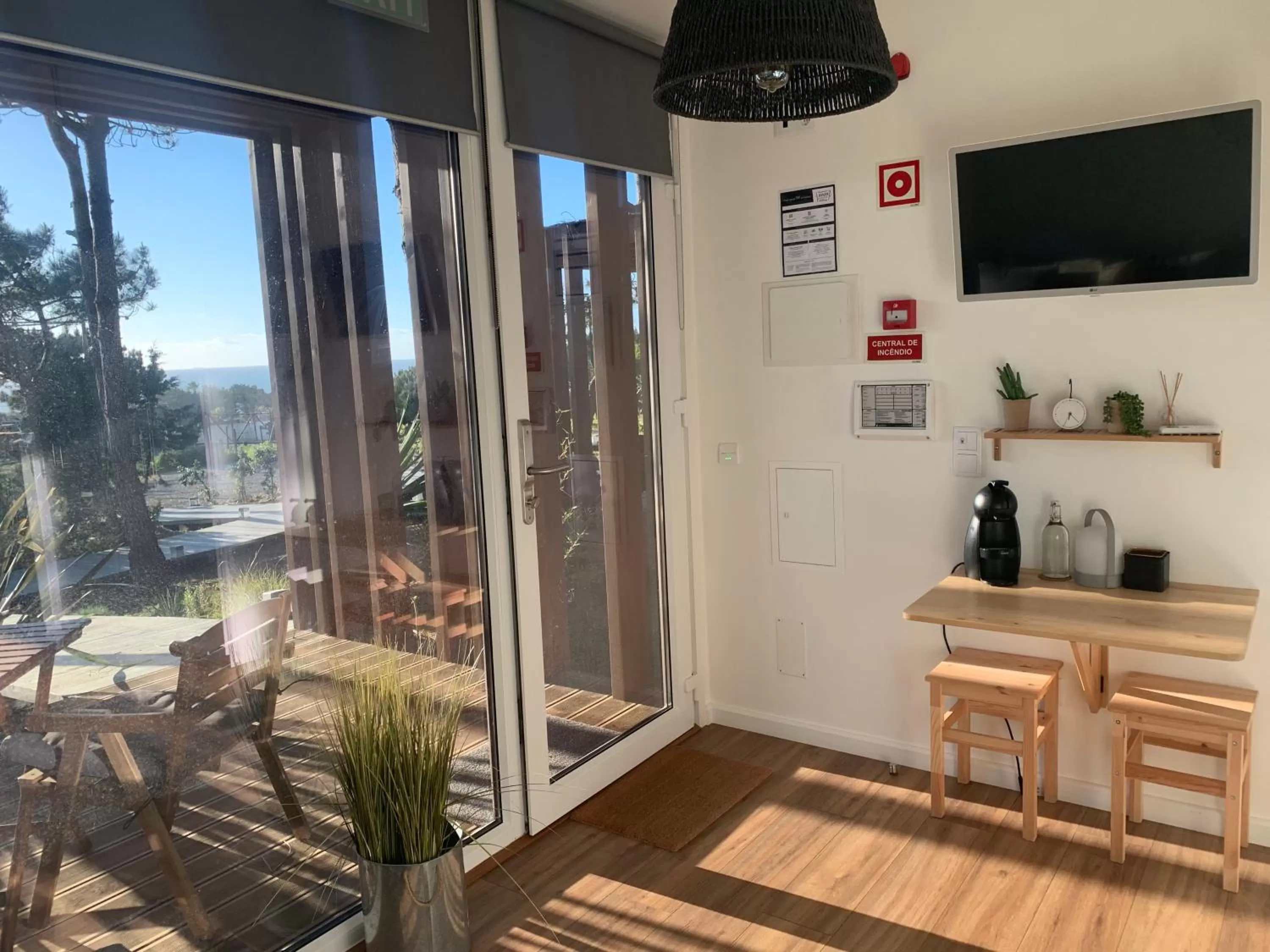 Sea view in Azen Cool House