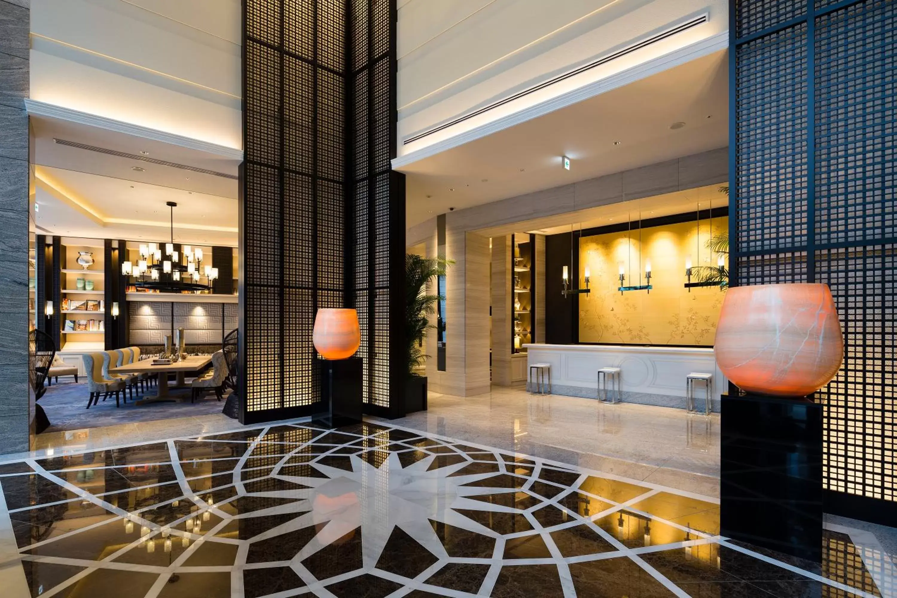 Lobby or reception, Lobby/Reception in Premier Hotel -CABIN PRESIDENT- Osaka