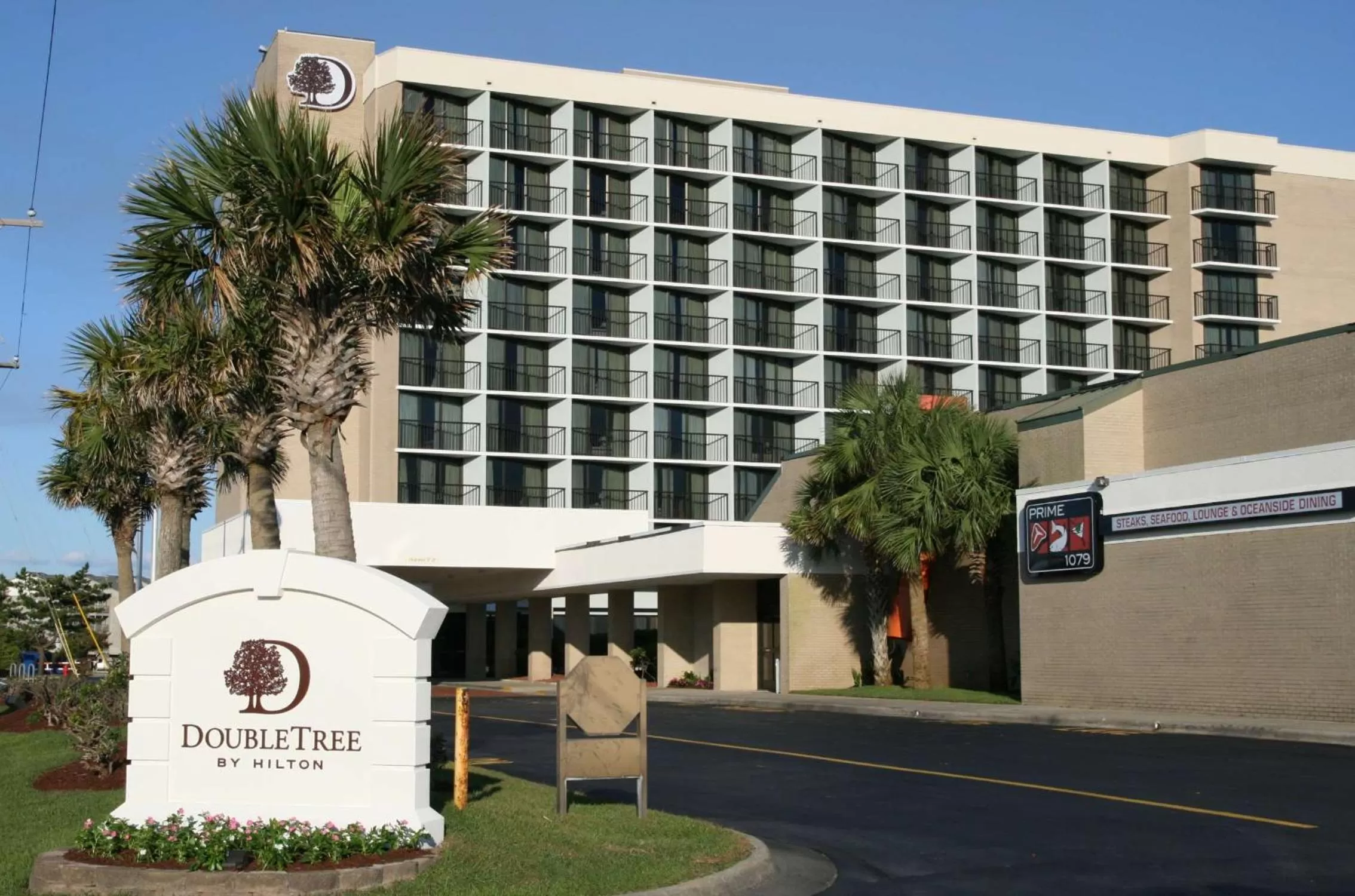 DoubleTree by Hilton Atlantic Beach Oceanfront