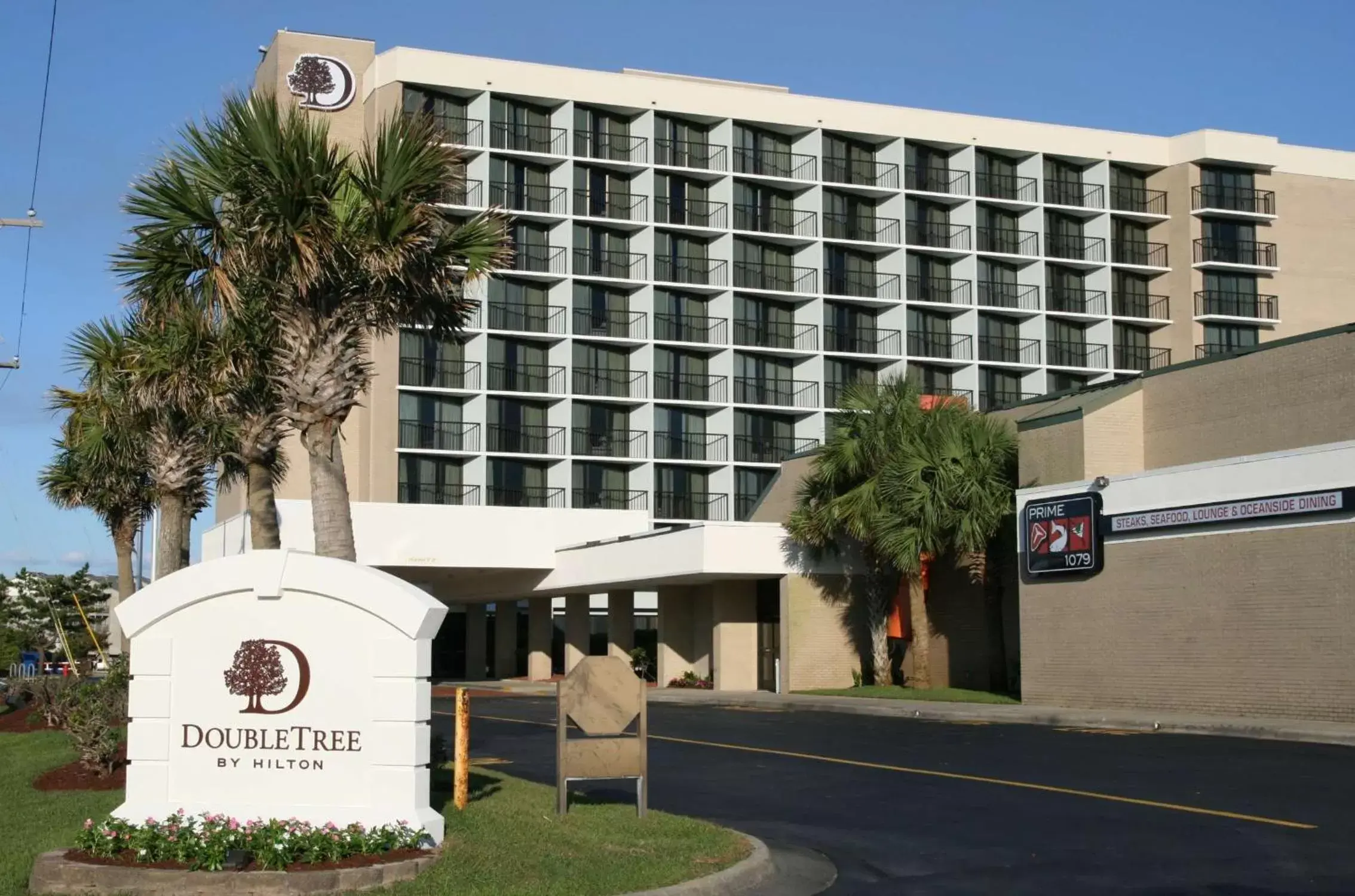 Property Building in DoubleTree by Hilton Atlantic Beach Oceanfront