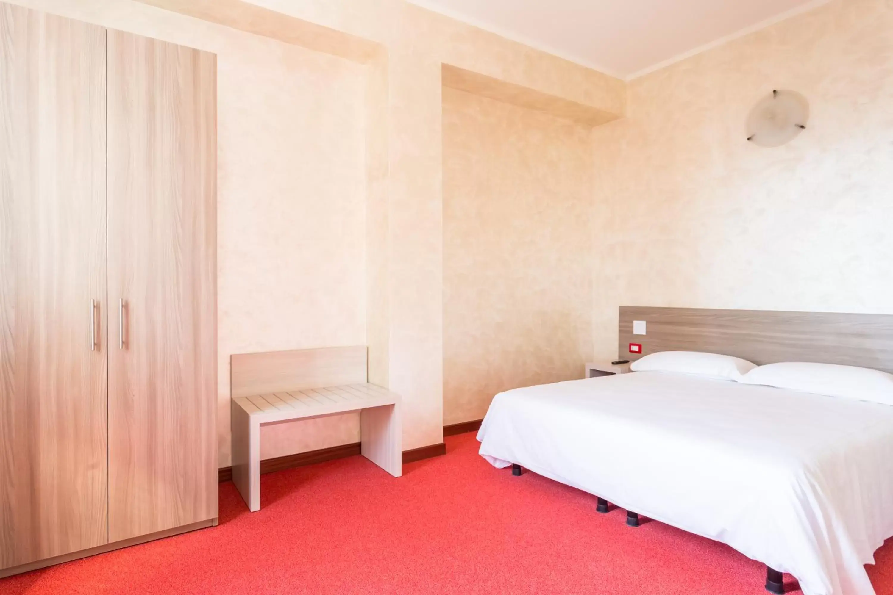 Bed in Hotel Italia dormelletto