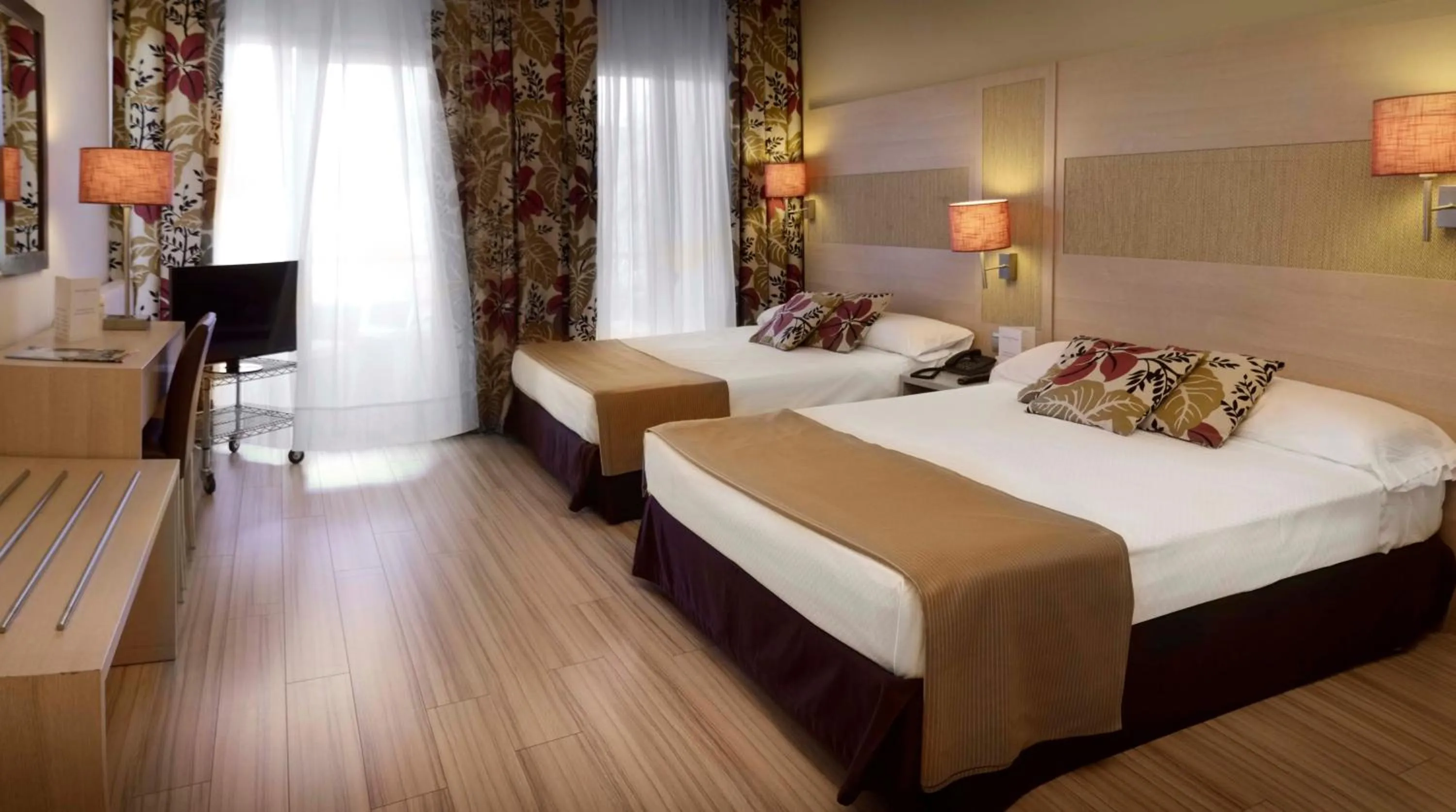 Photo of the whole room, Bed in Augusta Club & Spa - Adults Only