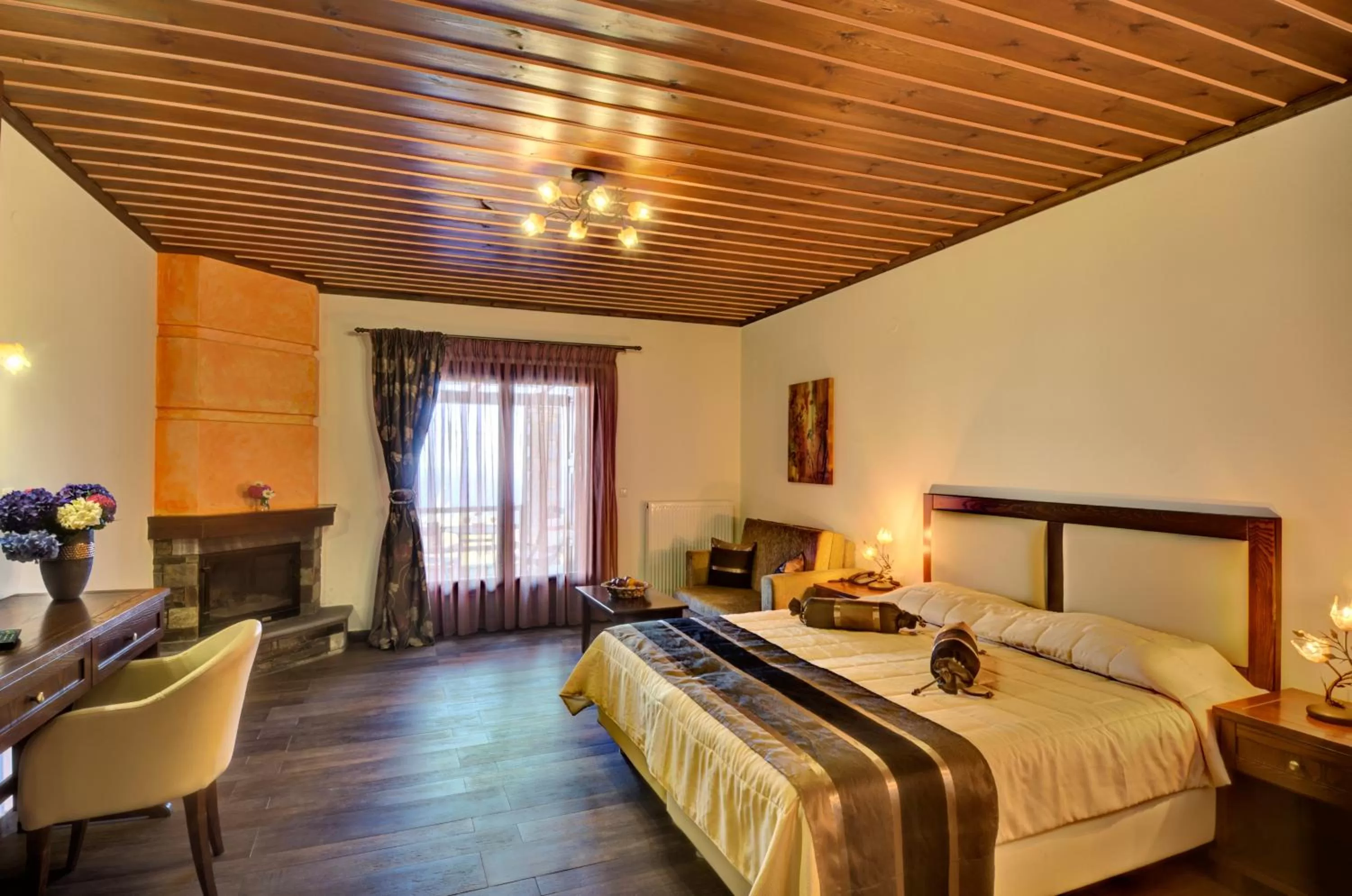 Kitchen or kitchenette, Bed in Hotel Zagora