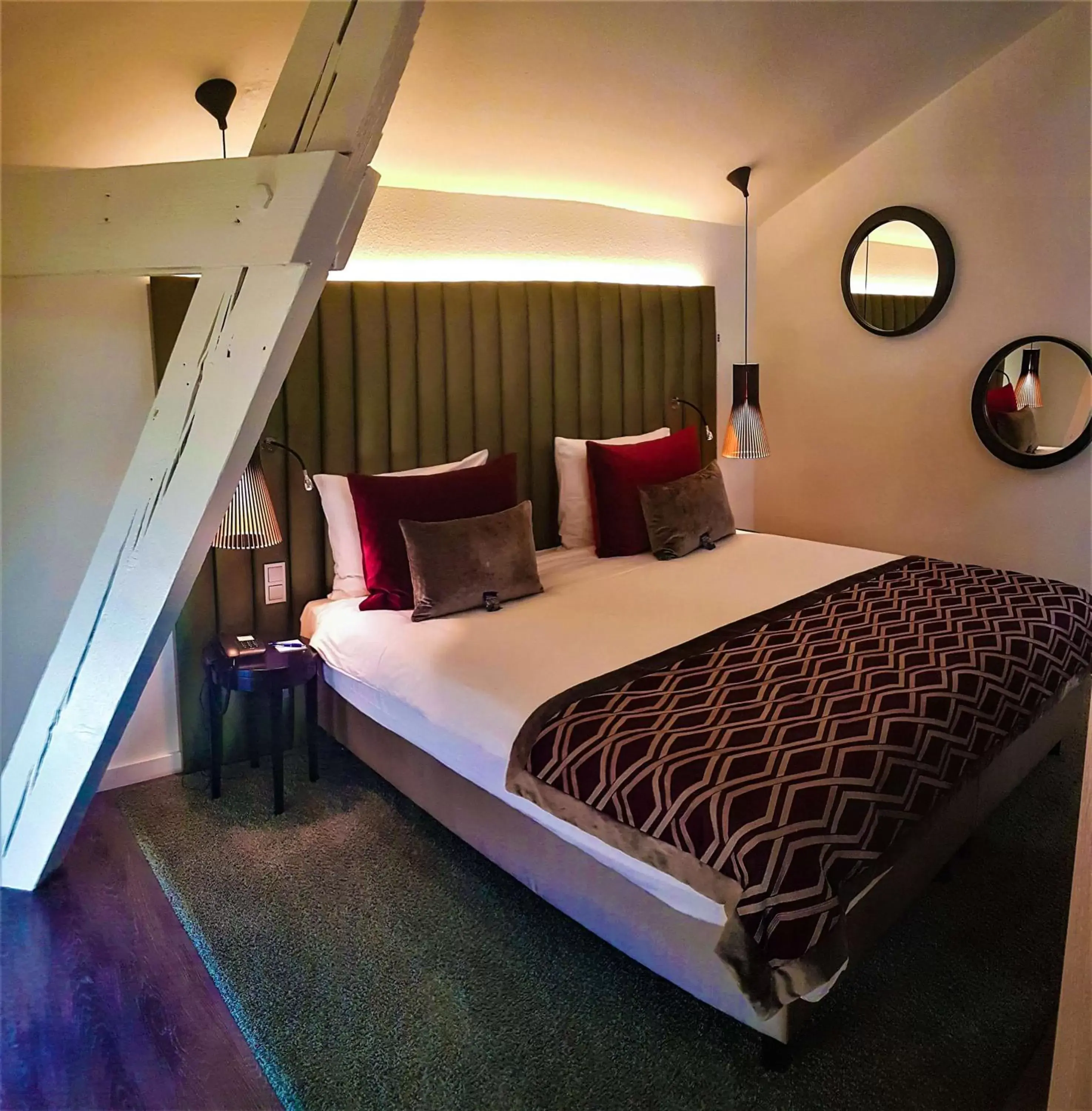 Photo of the whole room, Bed in nestor Hotel Stuttgart-Ludwigsburg