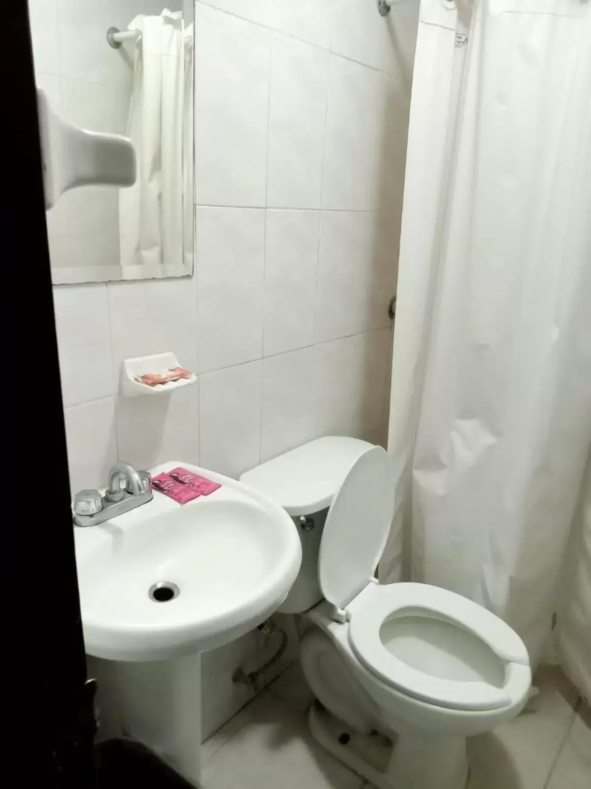 Bathroom in Hotel Santander Veracruz - Malecon