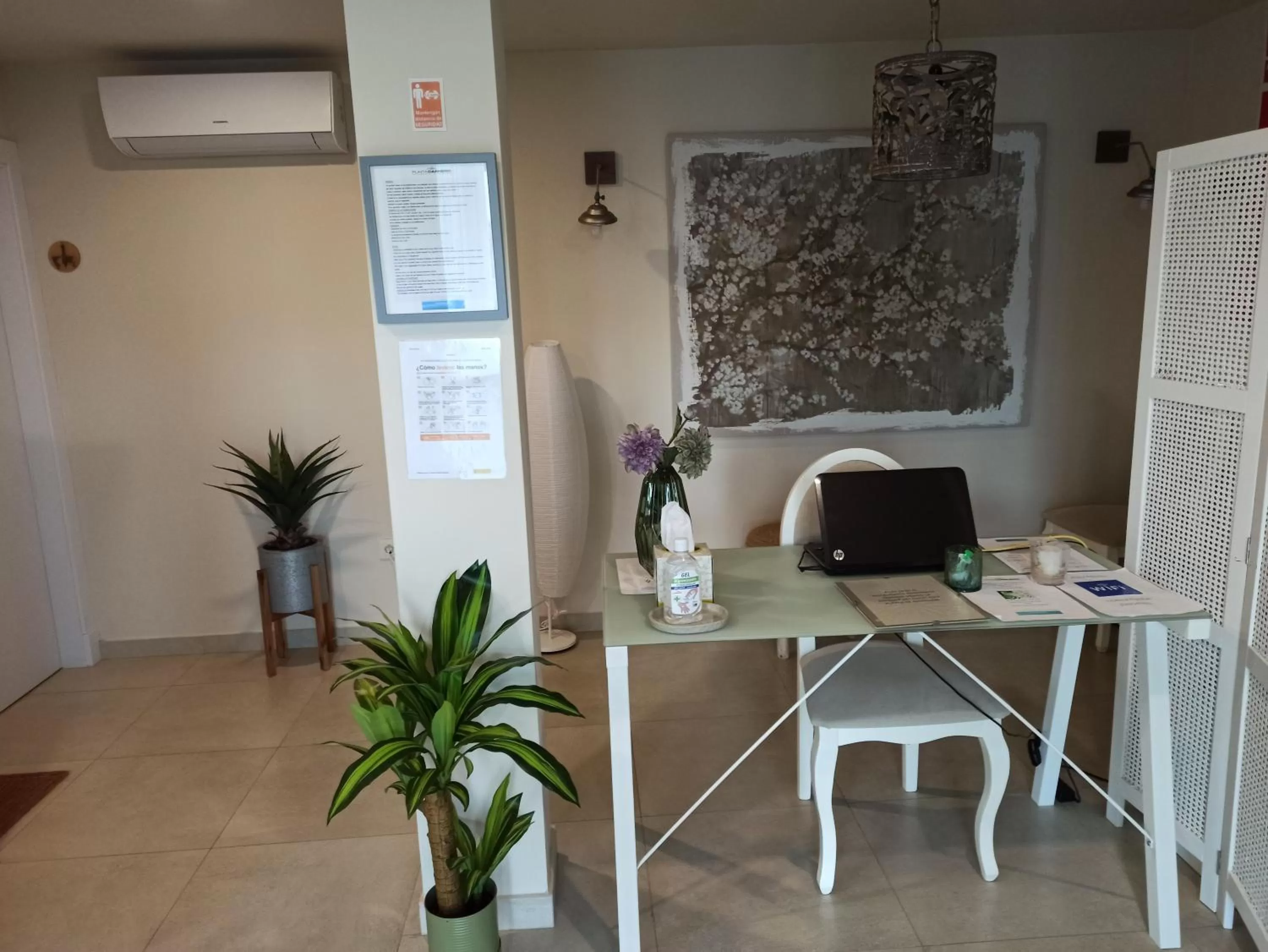 Punta Carnero Hostal singular