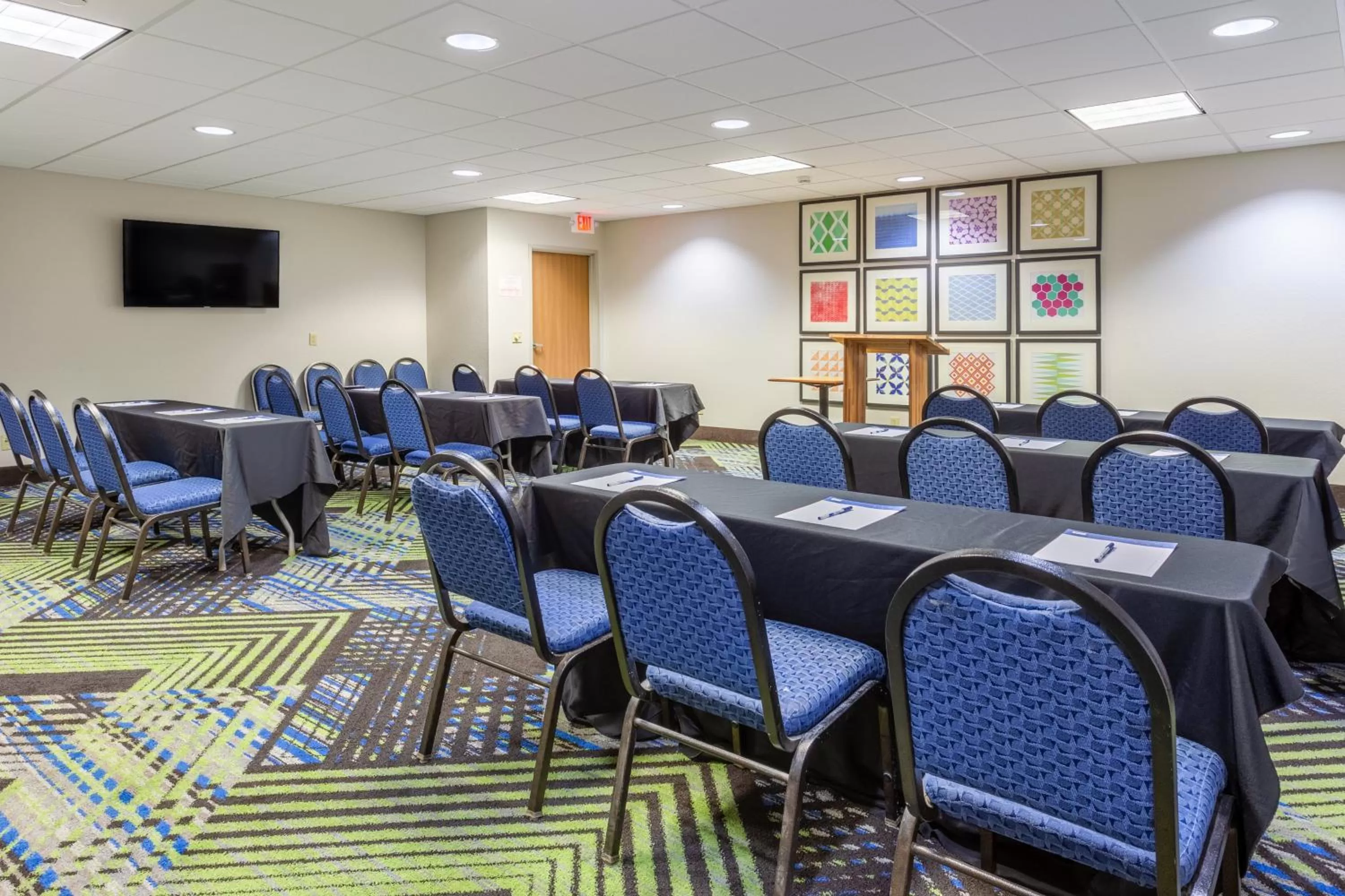 Meeting/conference room in Holiday Inn Express &amp; Suites O&#x27;Fallon-Shiloh by IHG