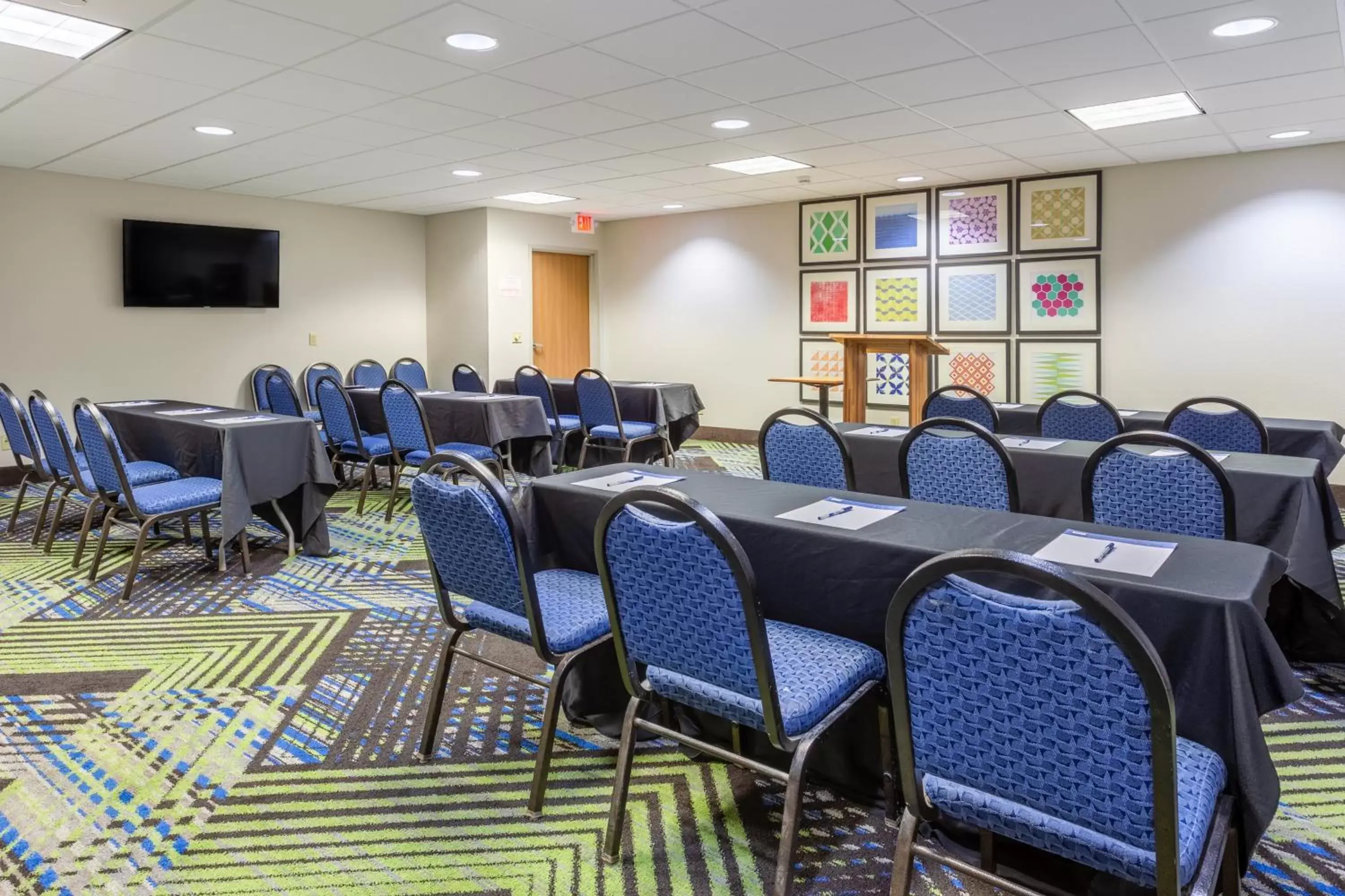 Meeting/conference room in Holiday Inn Express Hotel & Suites O'Fallon-Shiloh, an IHG Hotel