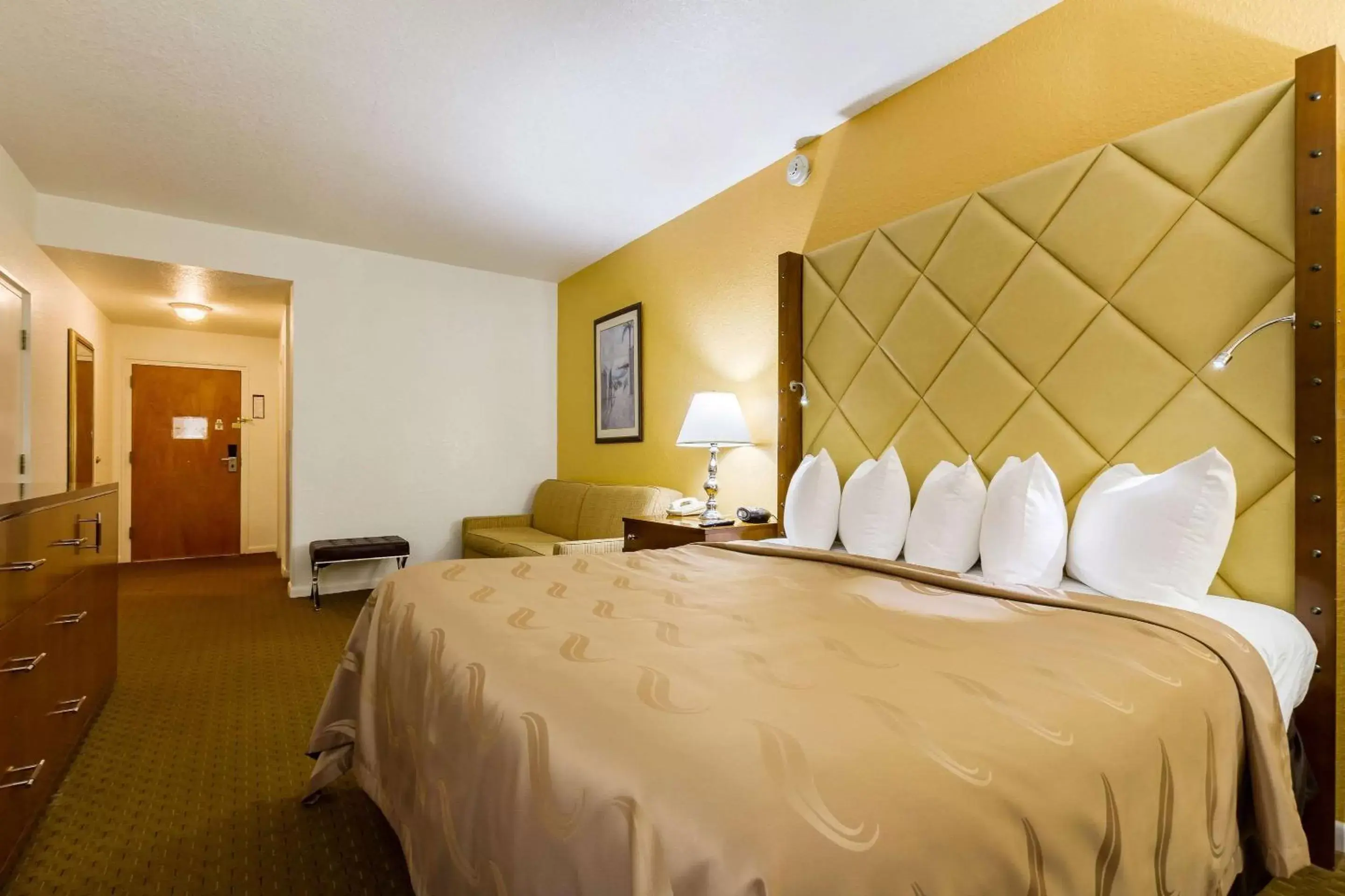 Photo of the whole room, Bed in Quality Inn Florida City - Gateway to the Keys