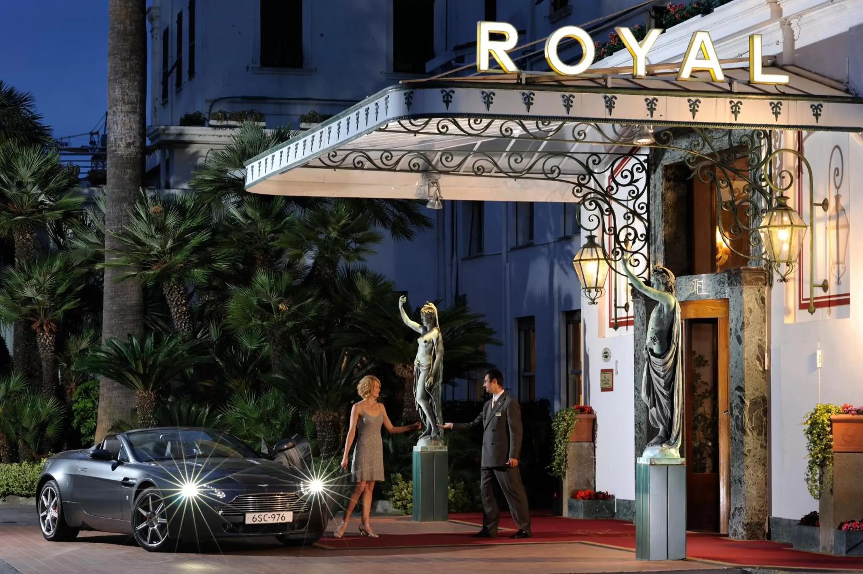 Facade/entrance in Royal Hotel Sanremo