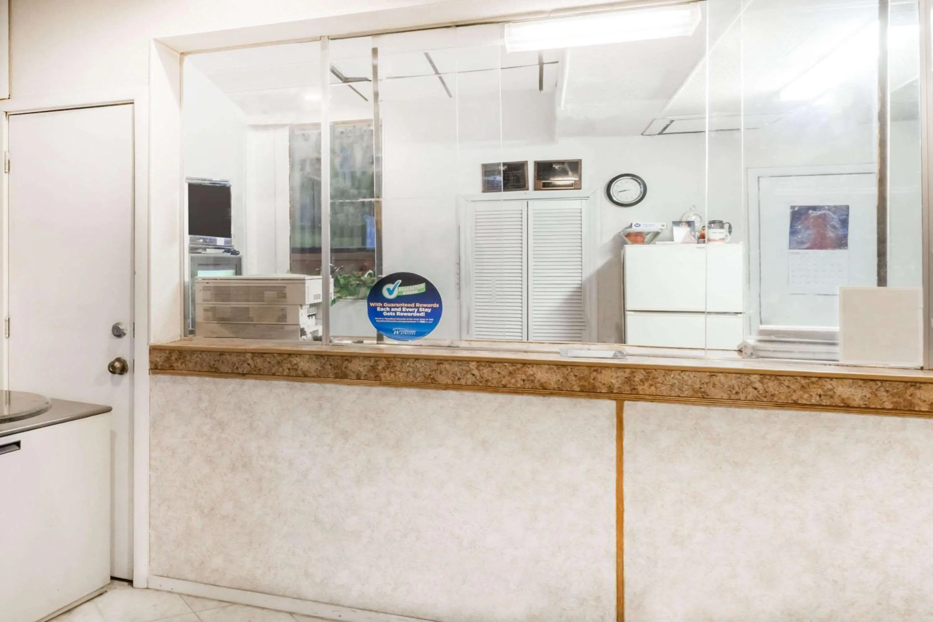 Lobby or reception in Atlantic Motor Inn Near Boardwalk