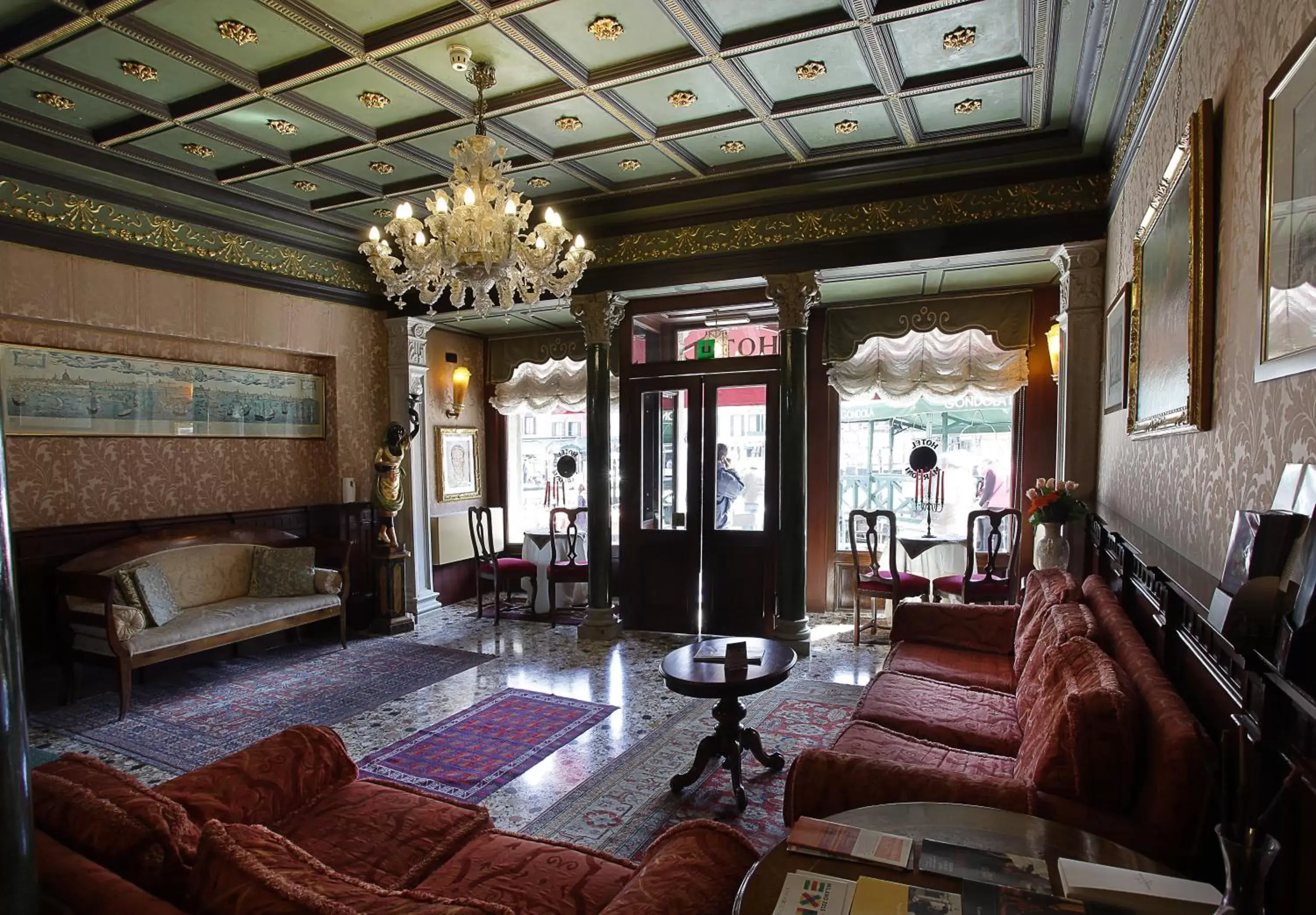 Living room, Seating Area in Hotel Marconi