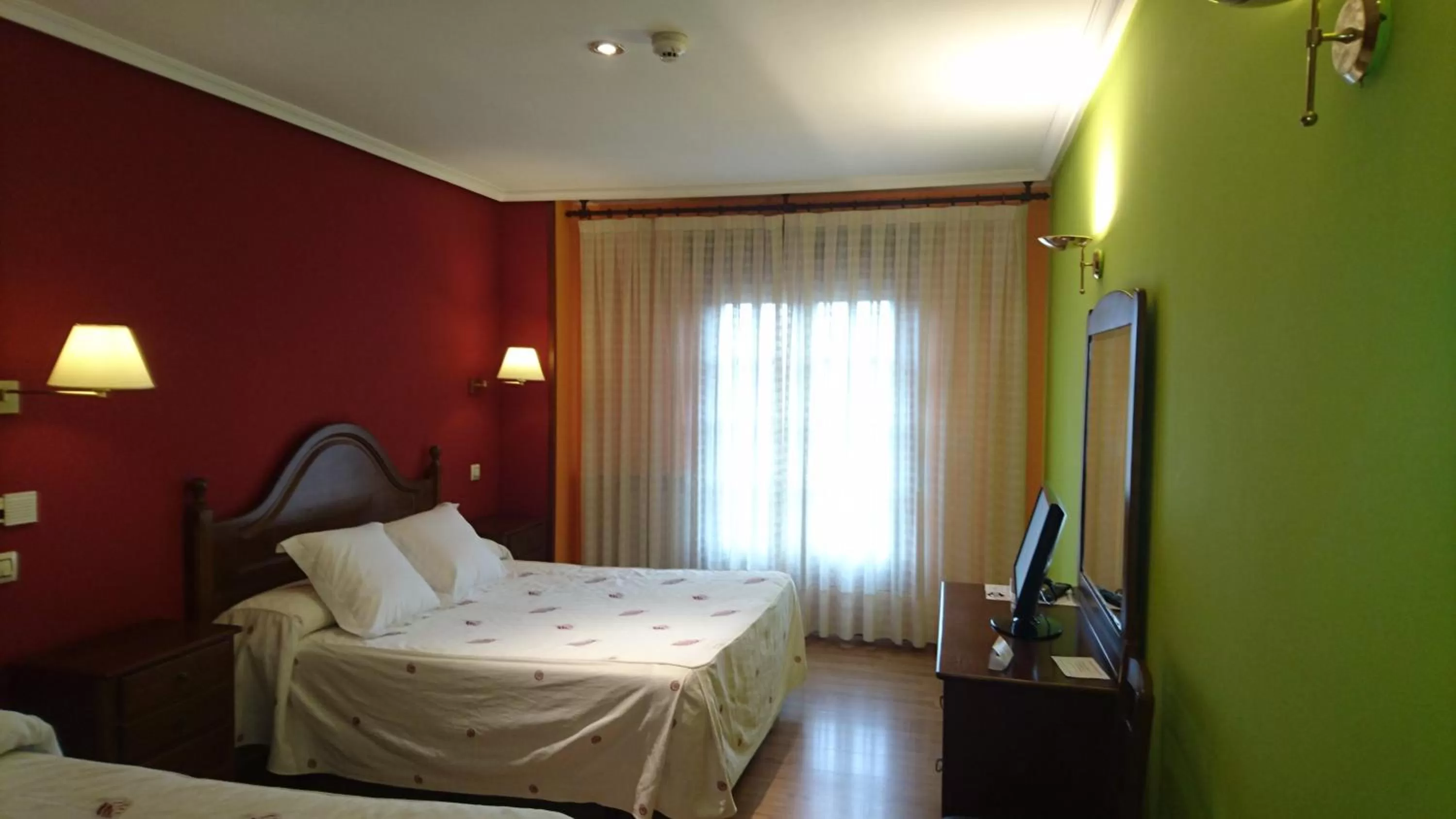 Bedroom, Bed in Tierra De Lobos