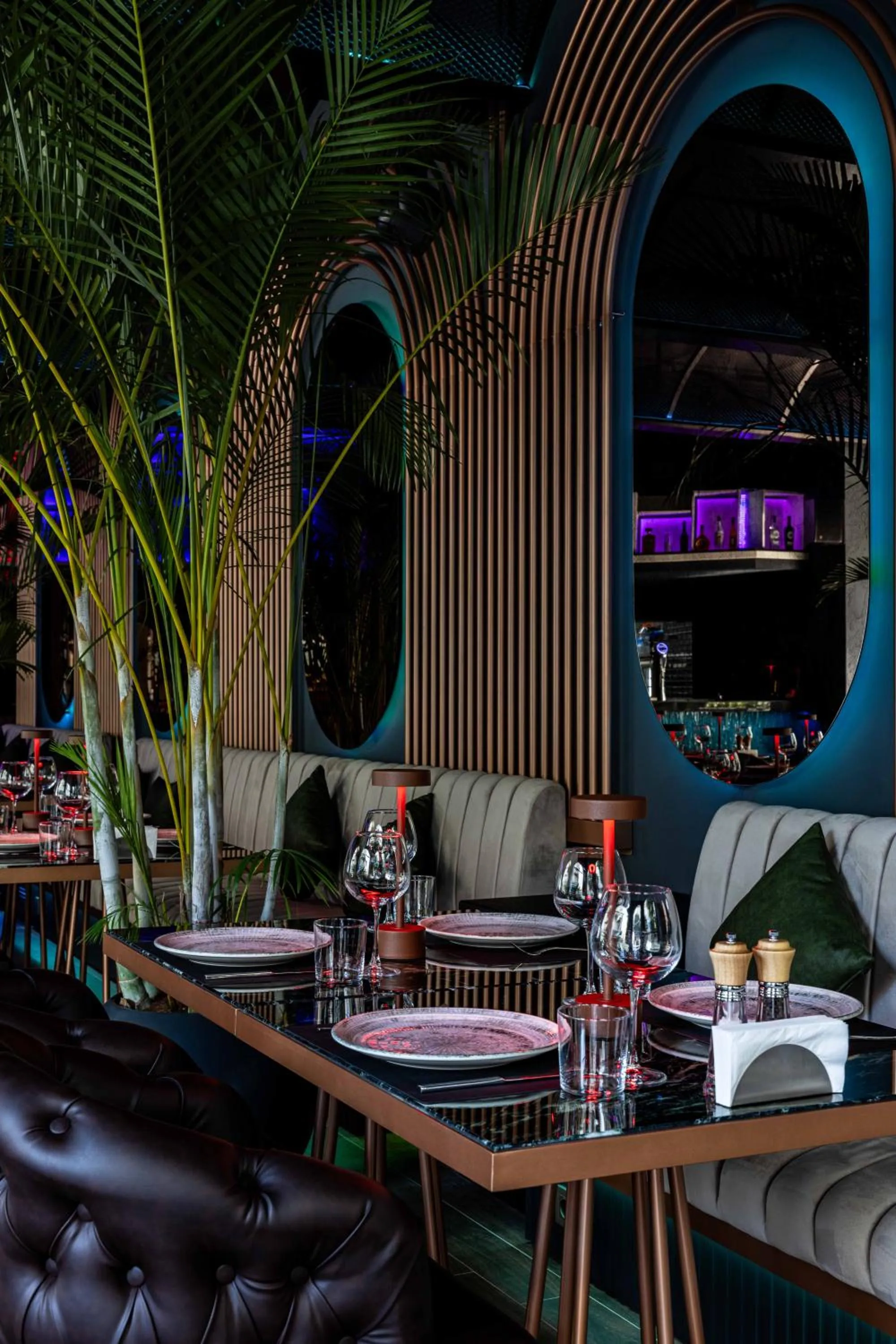 Restaurant/places to eat in Hotel Villa Zurich-Special Category