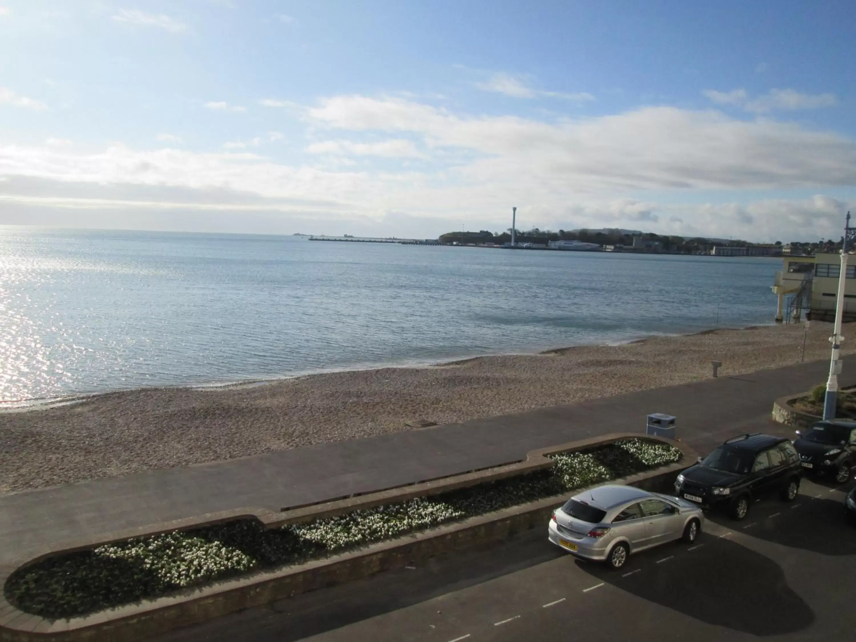 Beach, Sea View in Lyndale Guest House