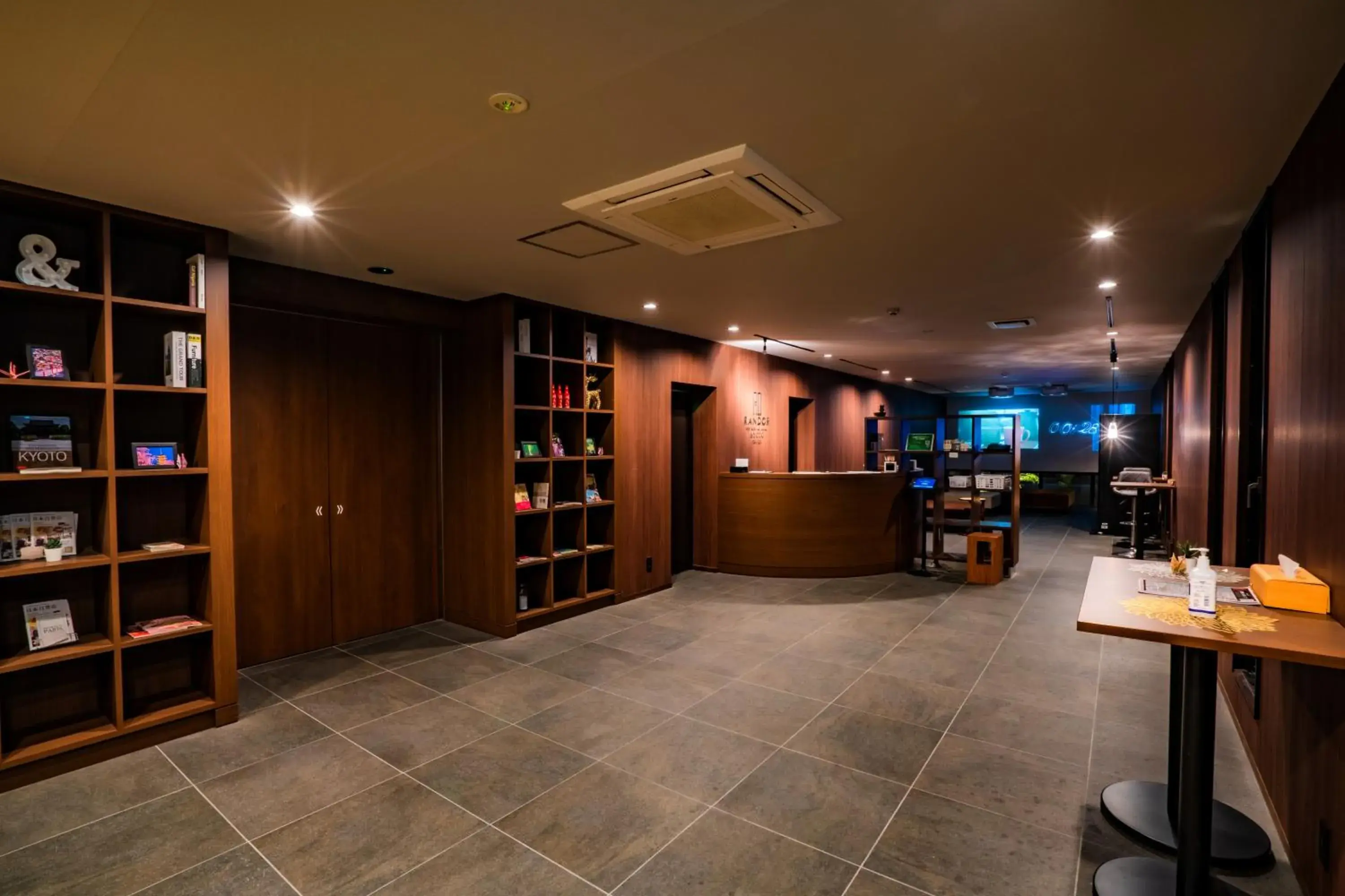 Lobby or reception in Randor Residential Hotel Kyoto Suites