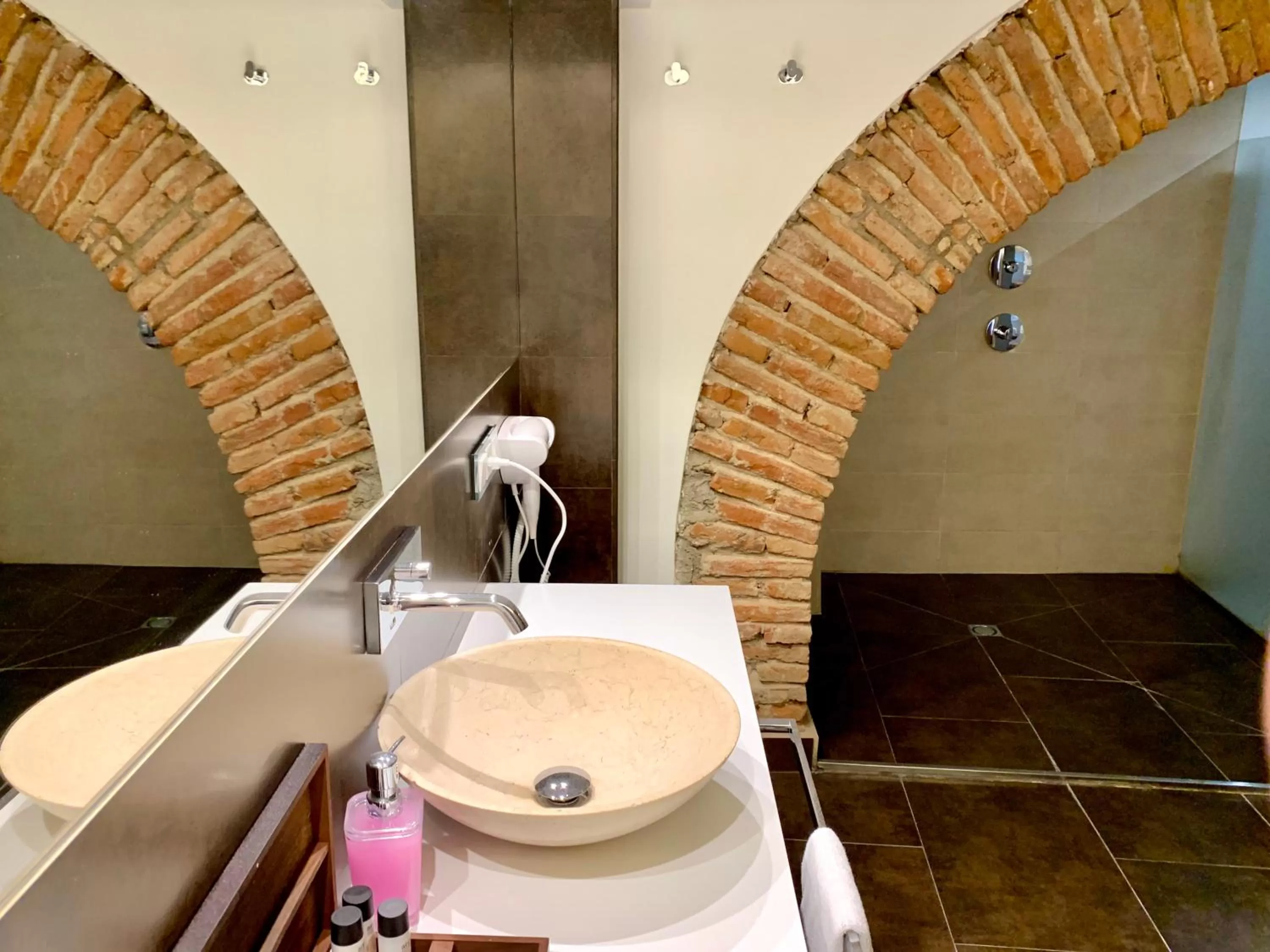 Bathroom in Akla Hotel Mérida