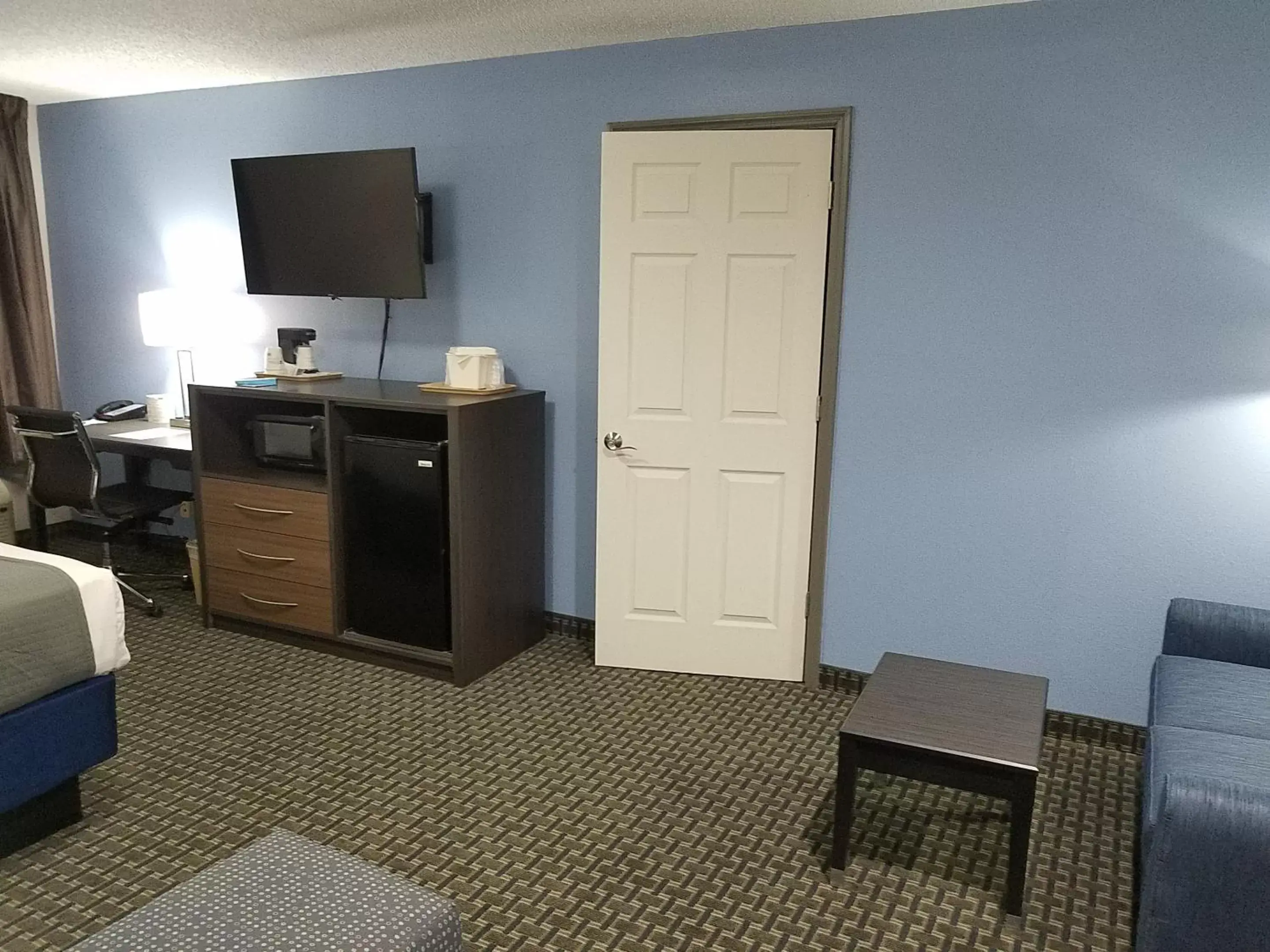 TV and multimedia, TV/Entertainment Center in Best Western Ocala Park Centre
