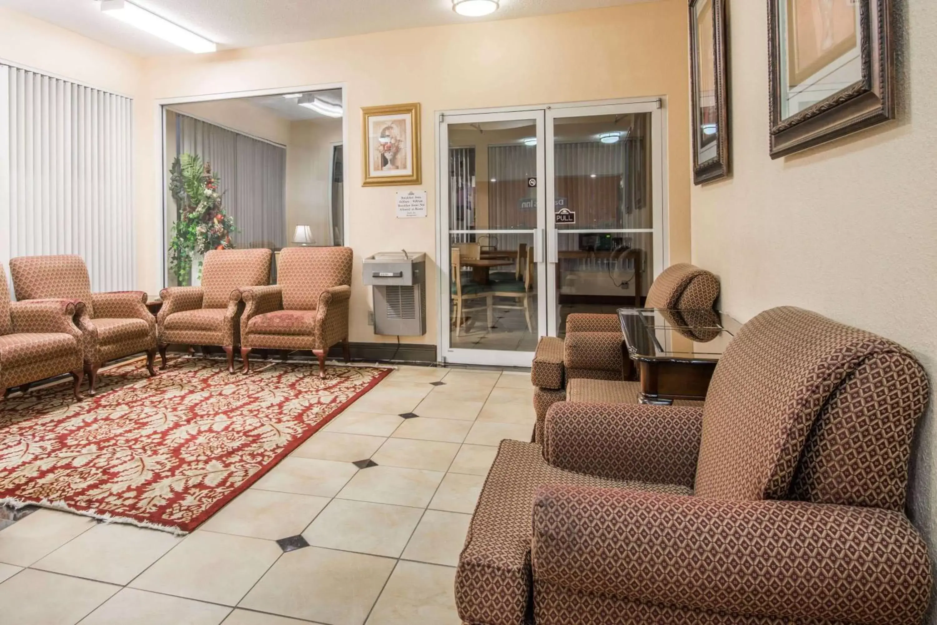 Lobby or reception, Seating Area in Days Inn by Wyndham Coliseum Montgomery AL