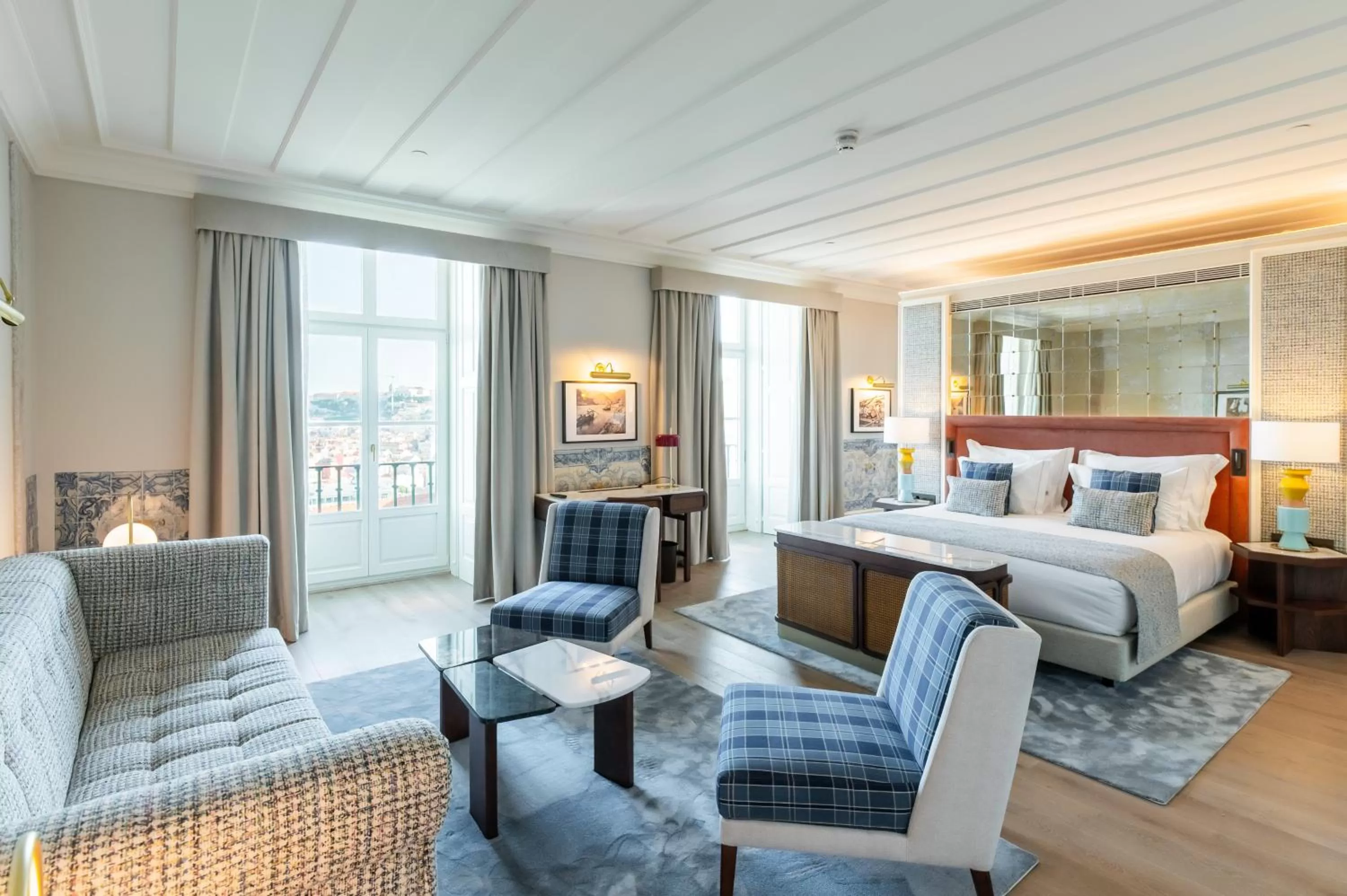 Living room, Bed in Palácio Ludovice Wine Experience Hotel