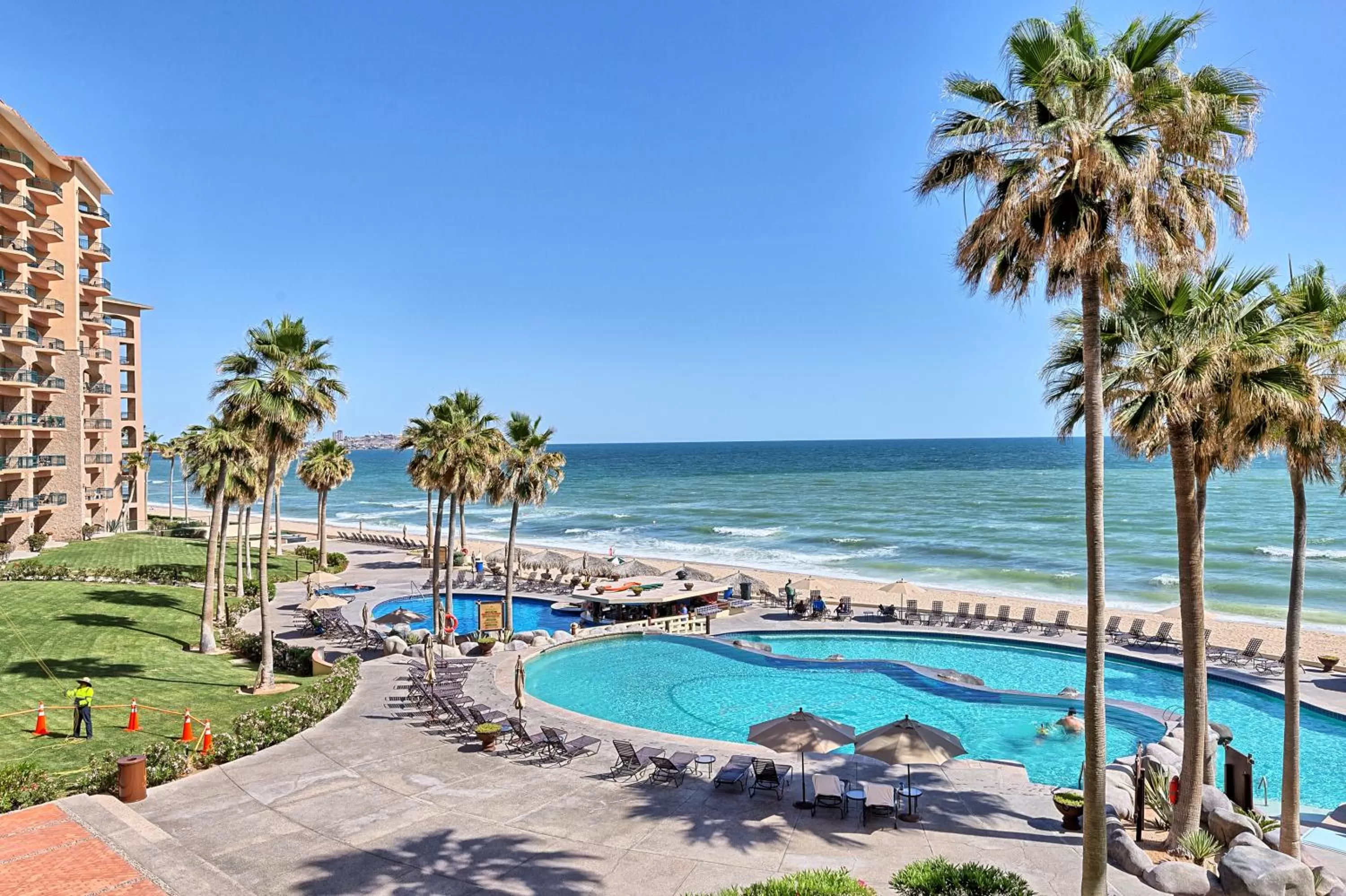 Property building in Sonoran Sea 310-W - Modern 1 bedroom