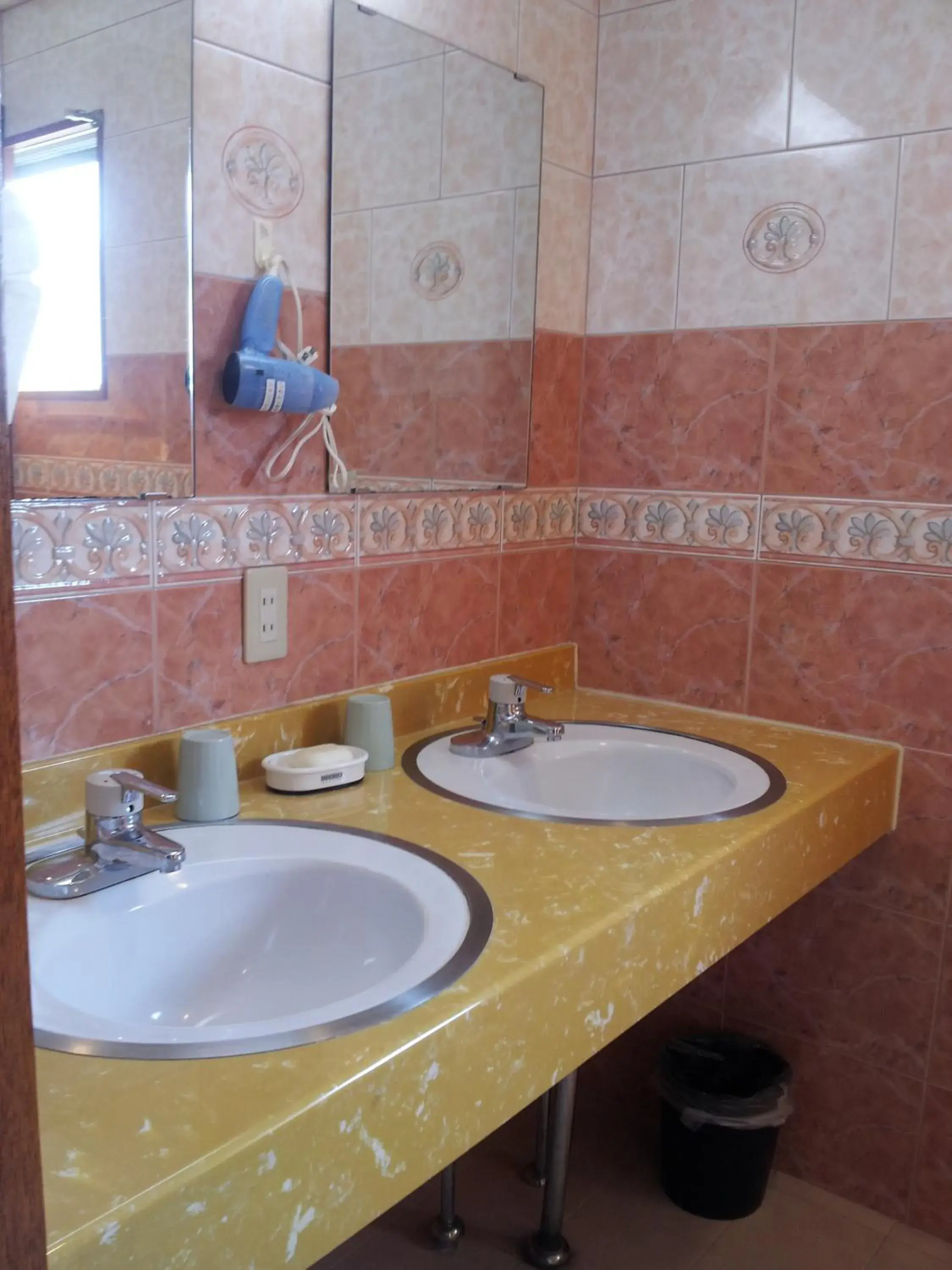 Bathroom in Orange Pension