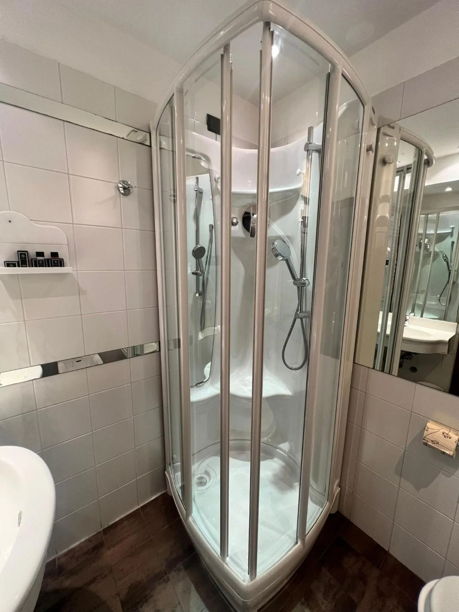 Bathroom in Savoia Hotel Country House Bologna