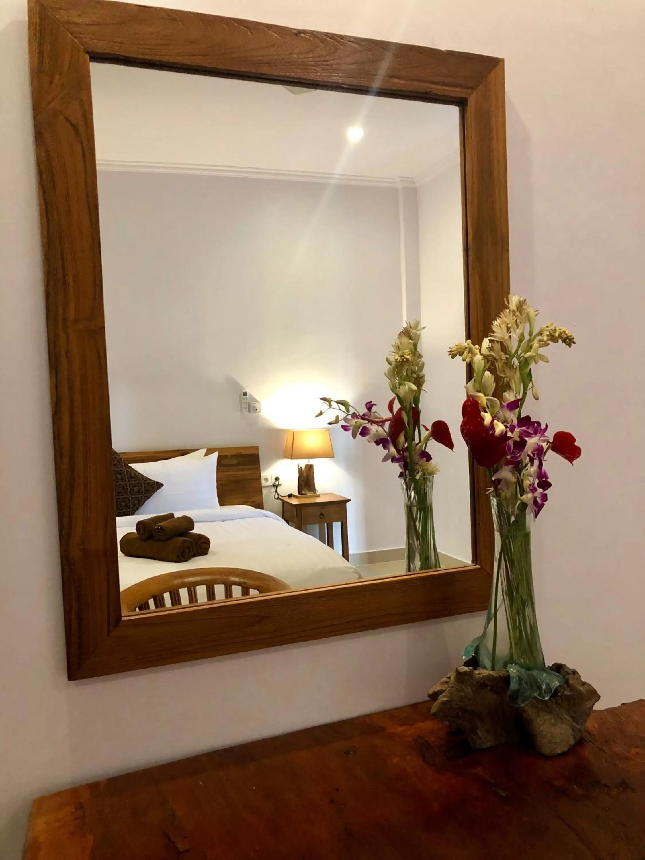 Bed in The Hidden Bali Inn