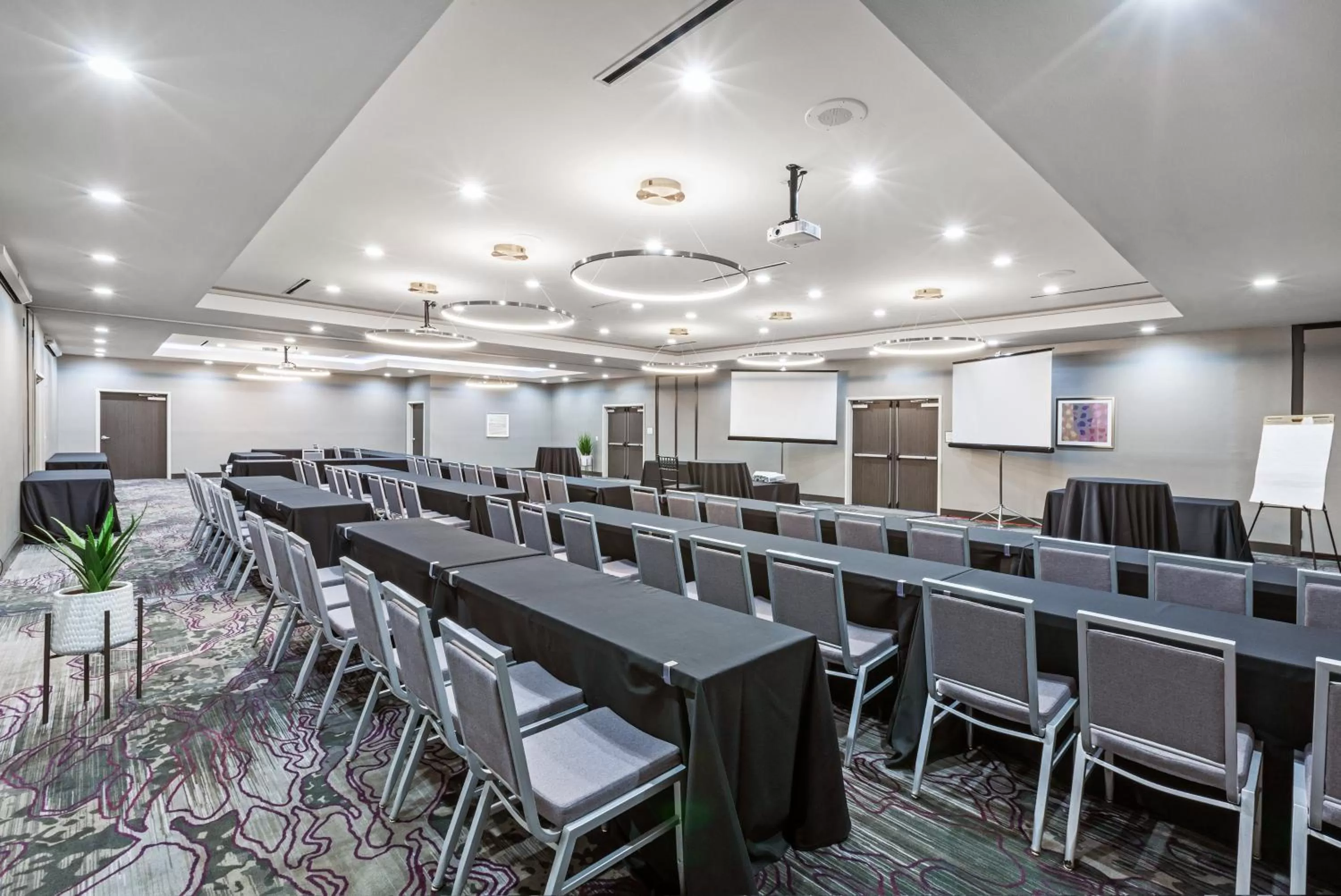 Meeting/conference room in Holiday Inn Lubbock South by IHG