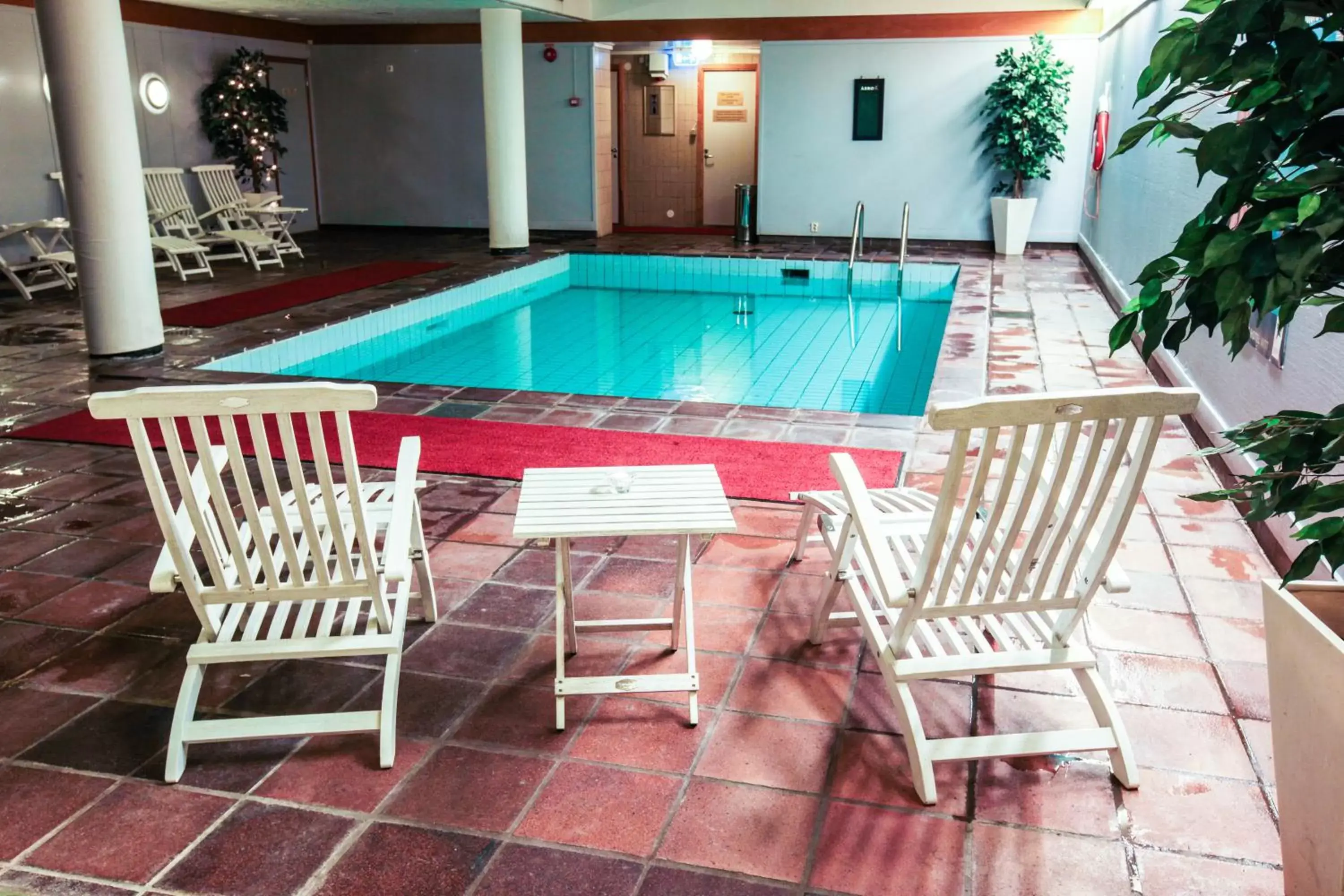 Swimming Pool in First Hotel Witt