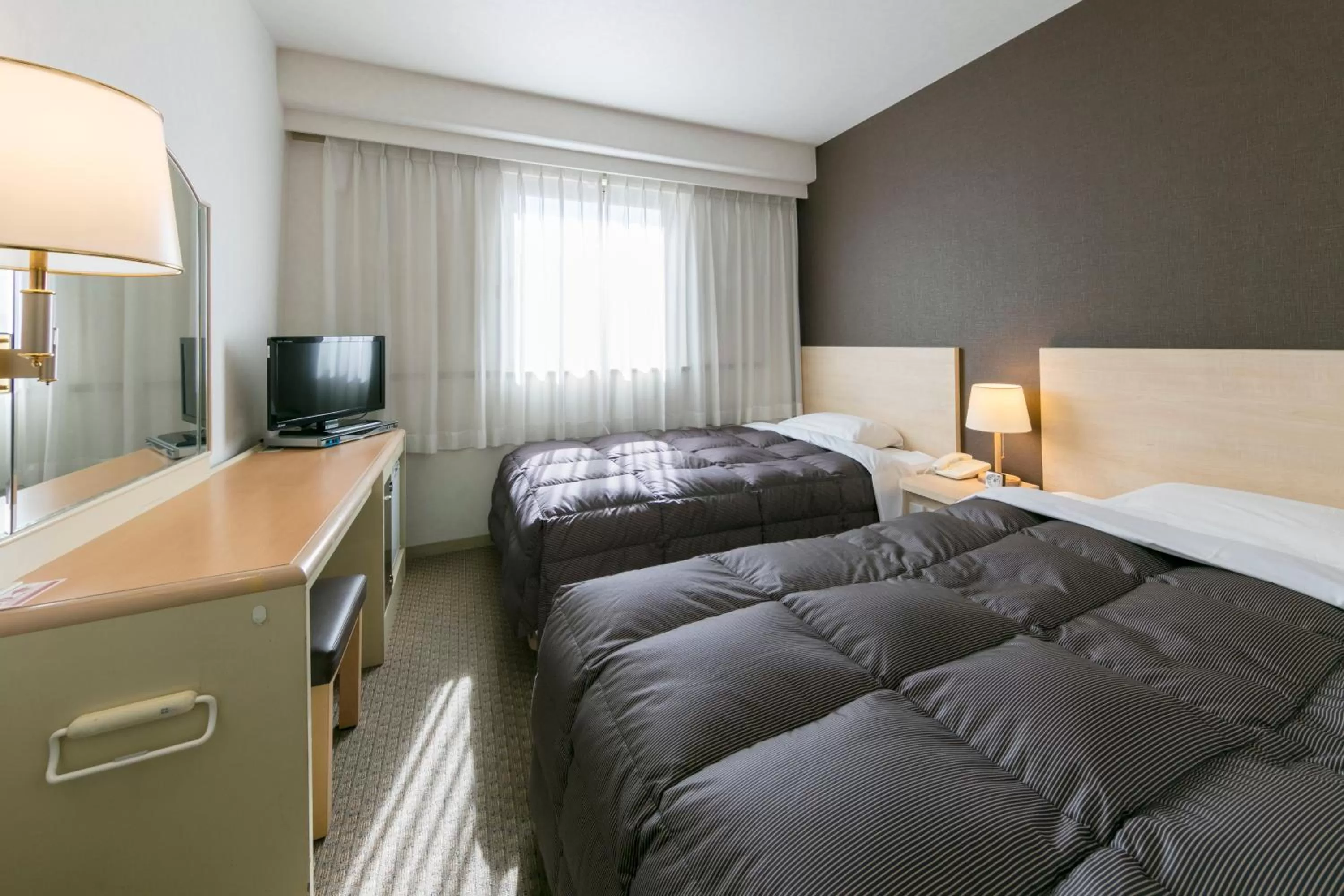 Standard Twin Room - Smoking in Okayama Washington Hotel Plaza