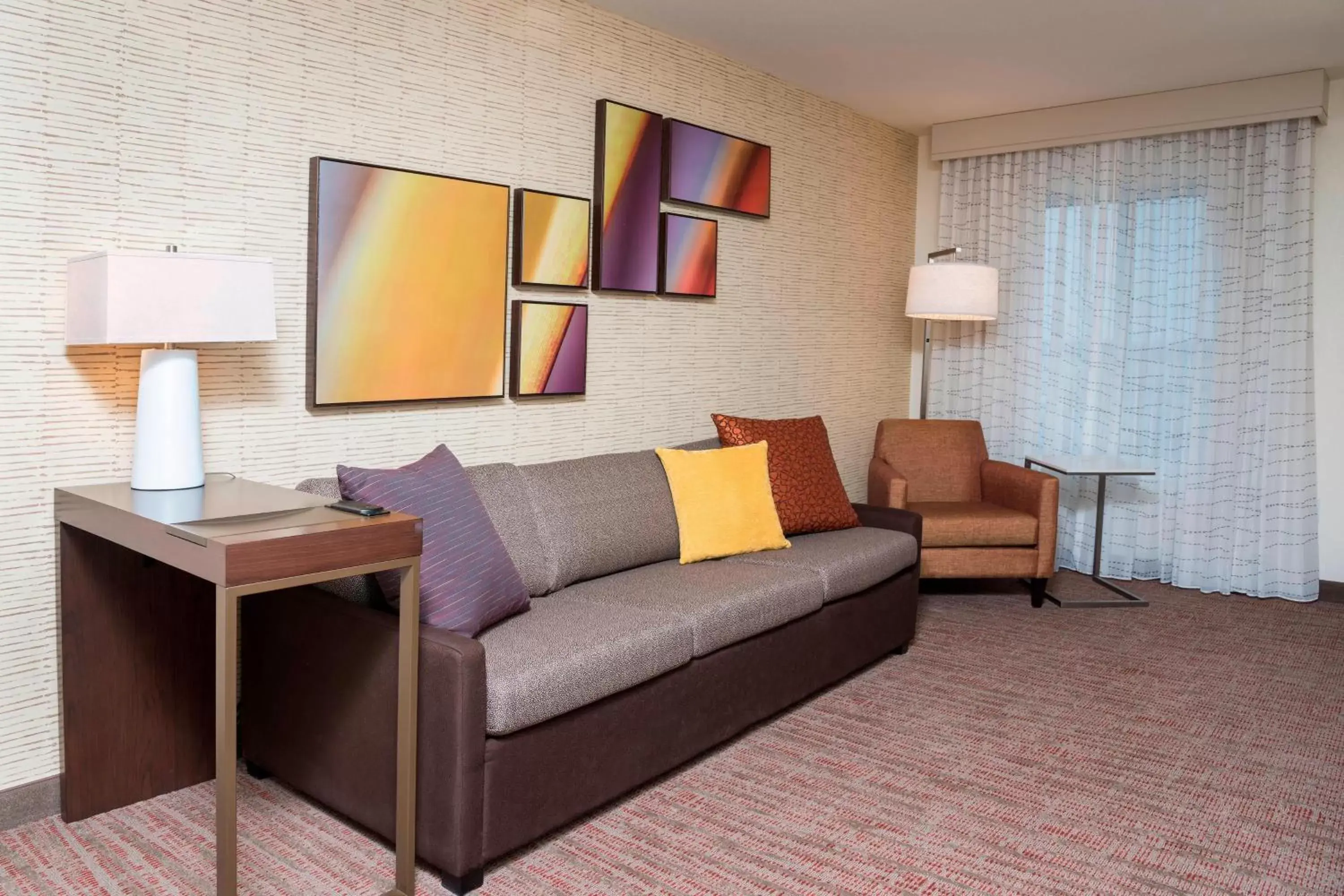 Living room, Seating Area in Residence Inn by Marriott Green Bay Downtown