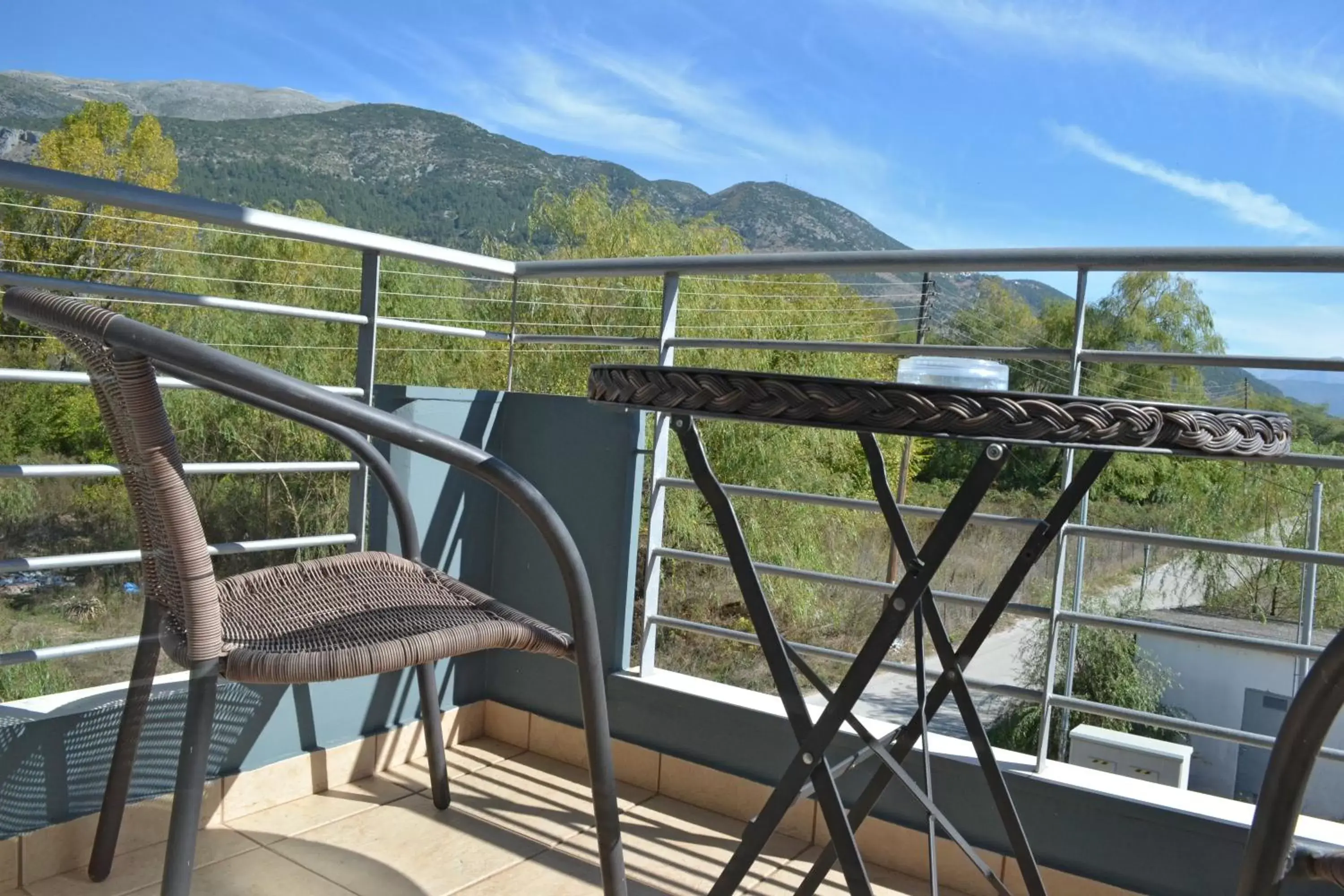 Mountain view, Balcony/Terrace in Anesis