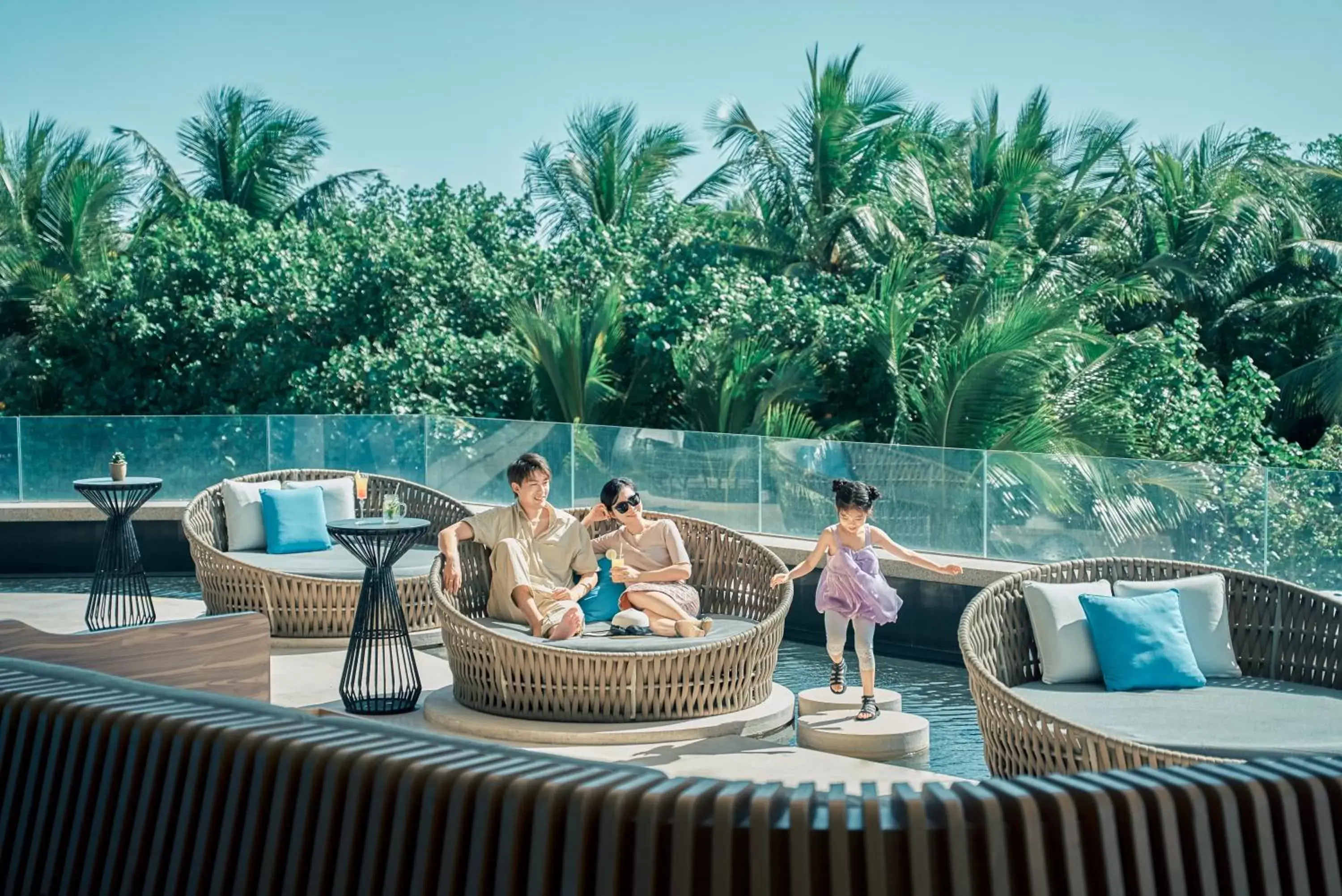 Restaurant/places to eat, Swimming Pool in Crowne Plaza Sanya Haitang Bay Resort, an IHG Hotel