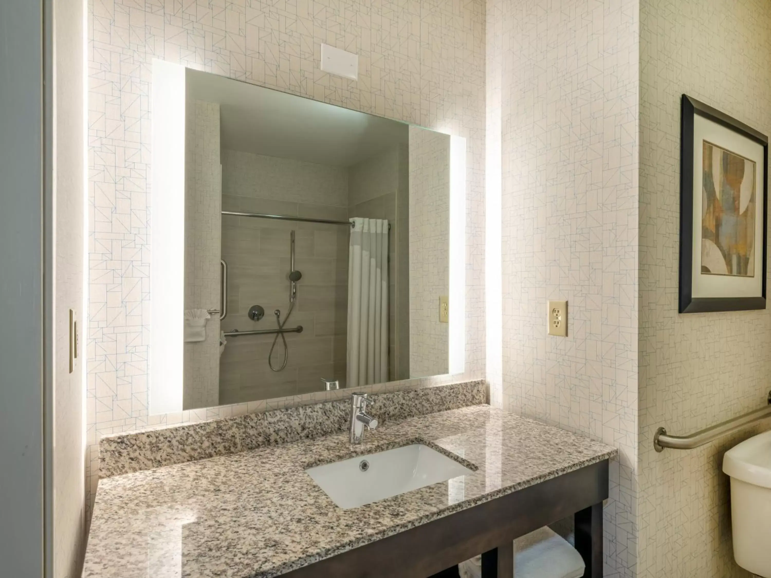 Bathroom in Holiday Inn Express Gas City by IHG Bathroom in Holiday Inn Express Gas City by IHG