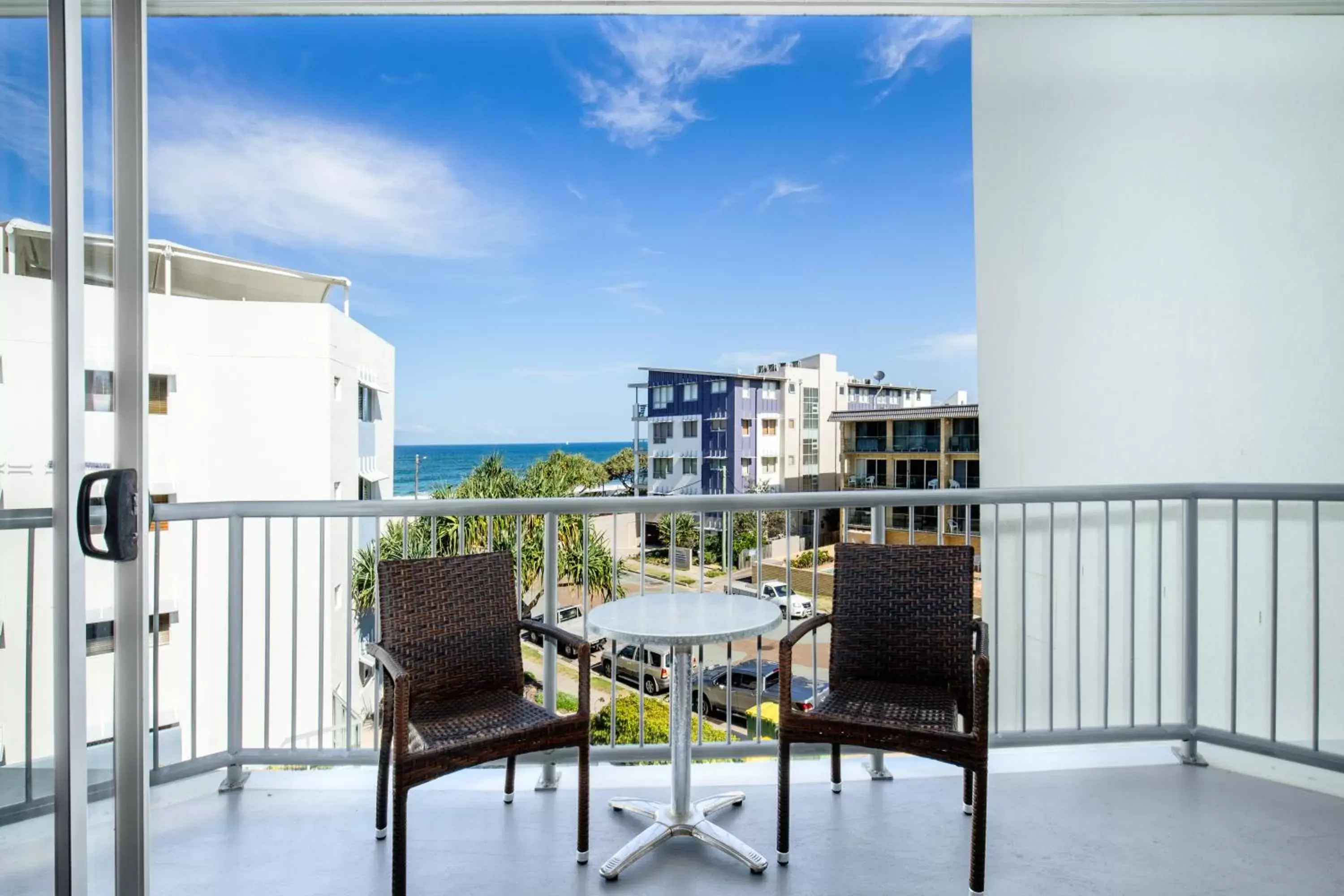 Balcony/Terrace in Rolling Surf Resort